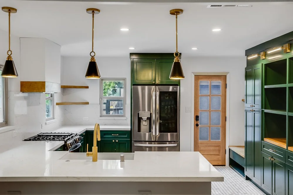 Harcourt | West Adams