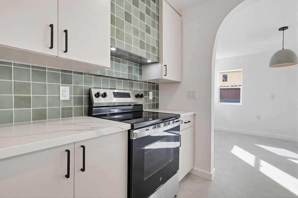 3348-atwater-ave-033_web.jpg
