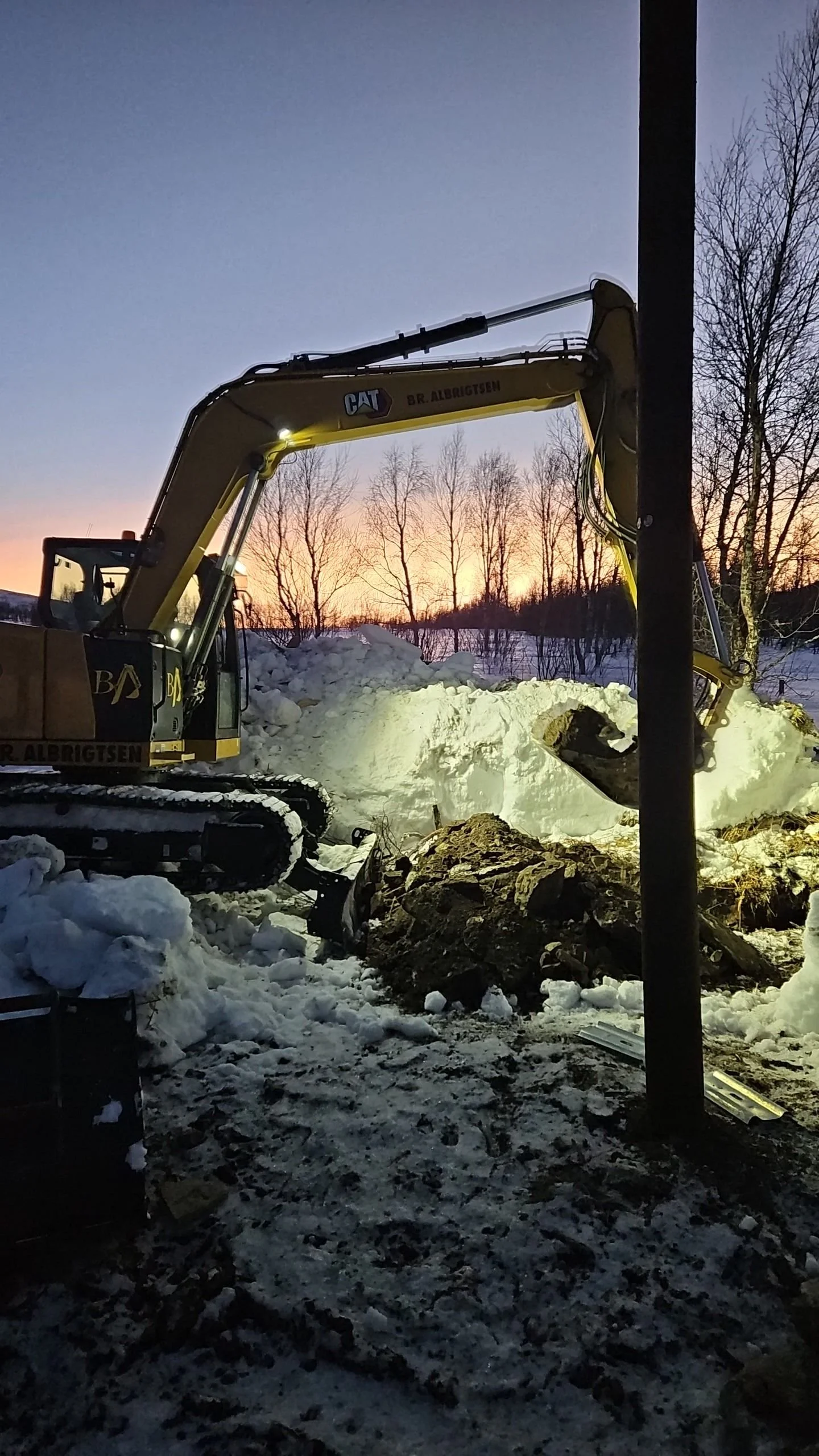 Linjebygging med gravemaskin