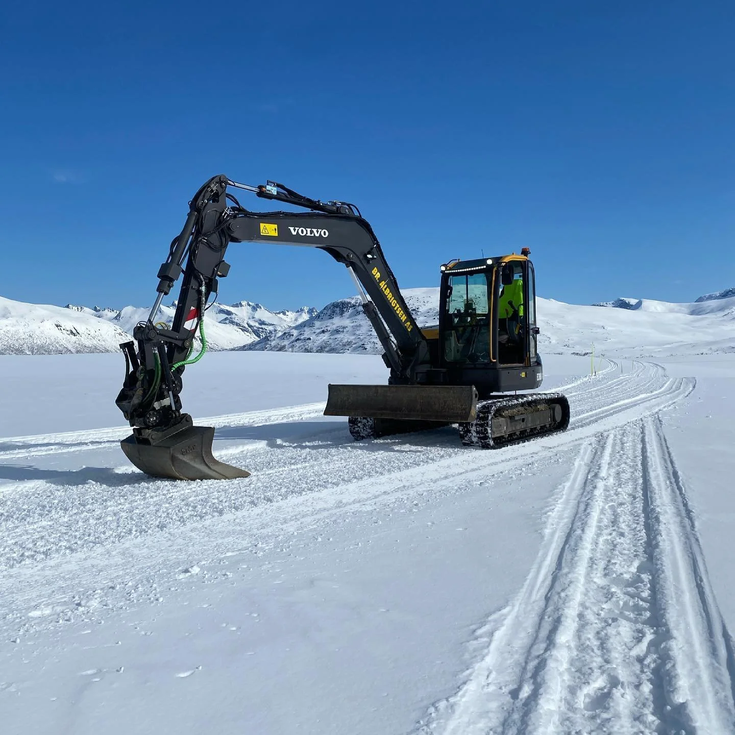 Det er fine forhold p&aring; Kvitfjell😎👷