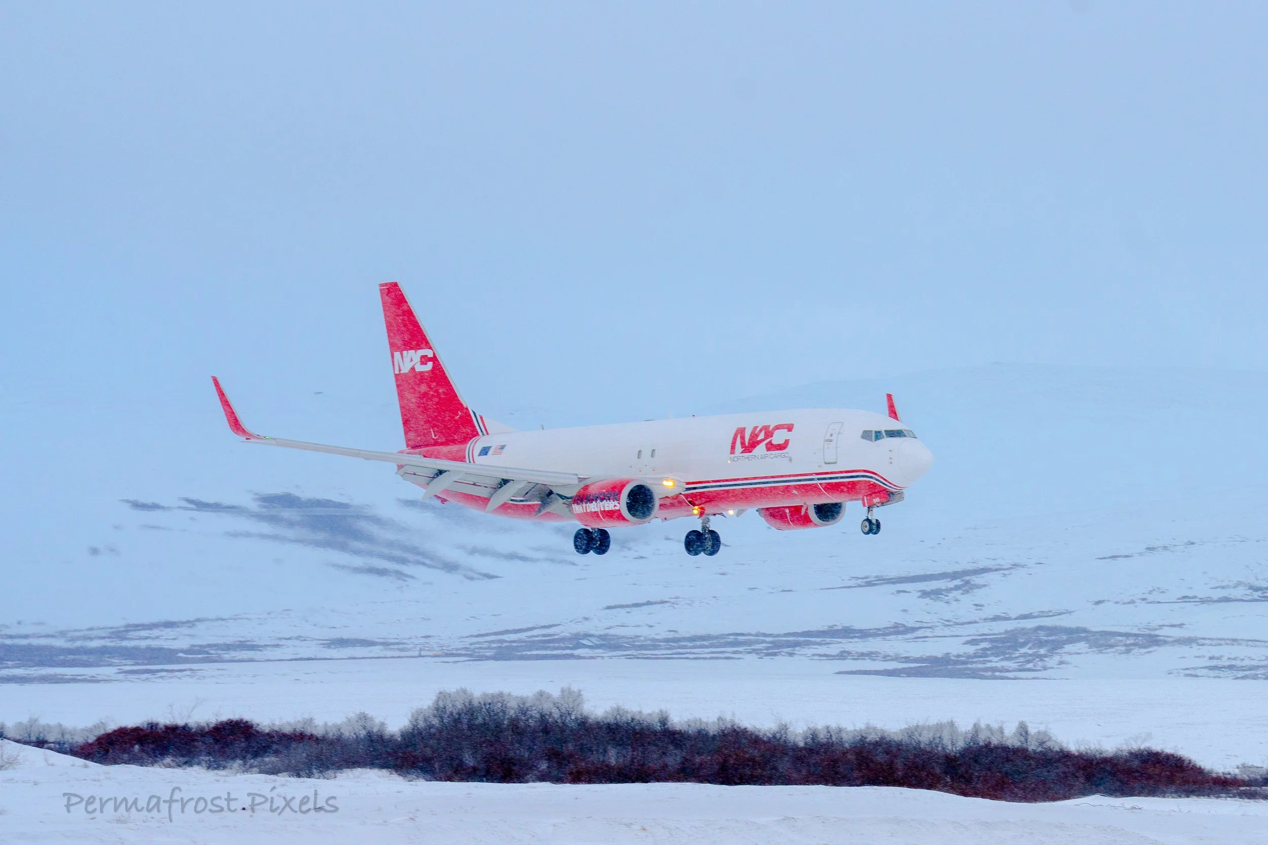 Northern Air Cargo, Boeing 737-800, lands in Nome, Alaska