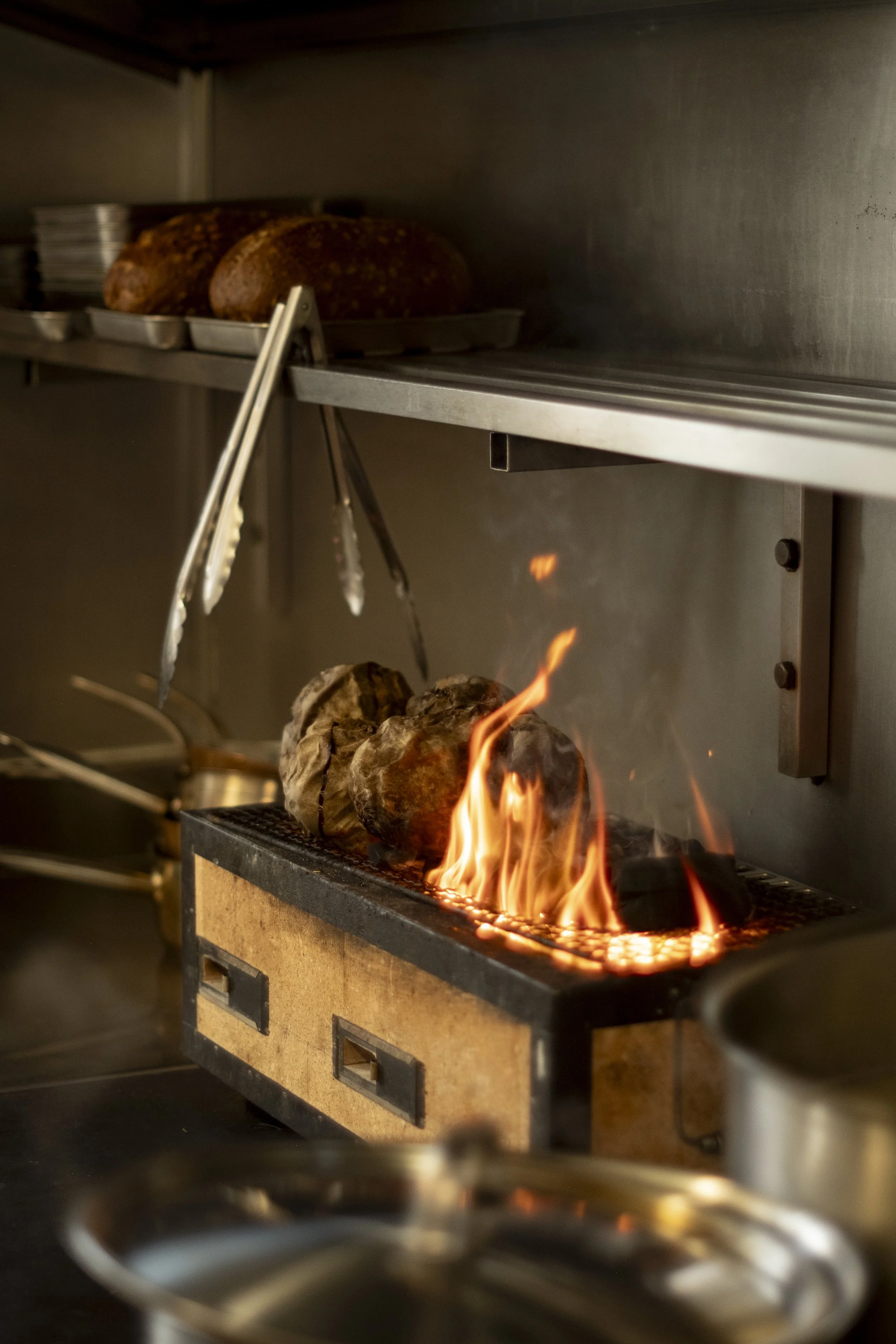 close up van de grill bij restaurant marquize in westende