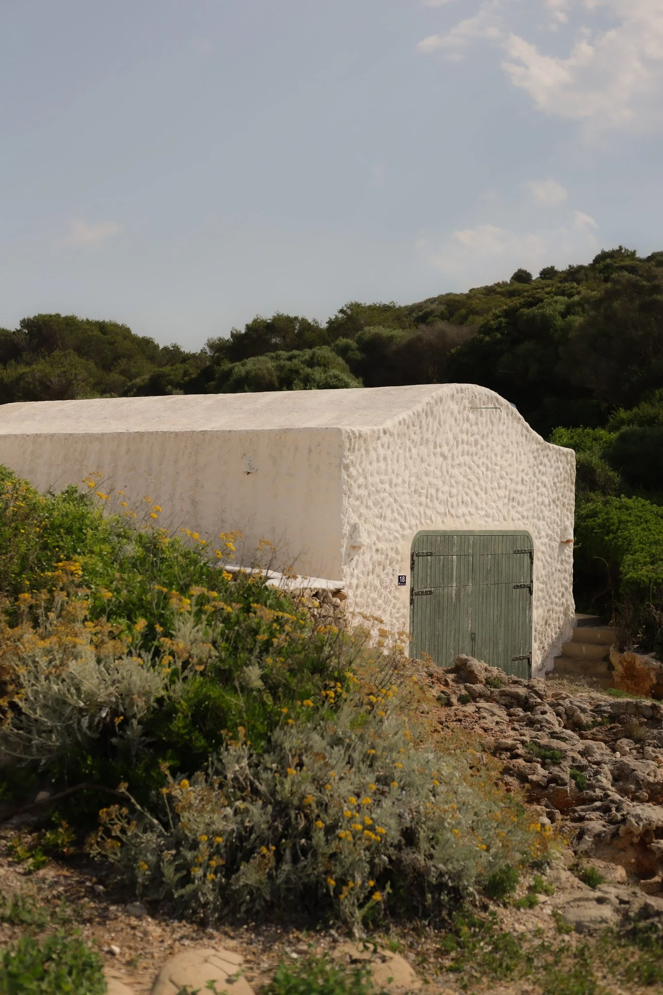 Dear Walls, boat house project