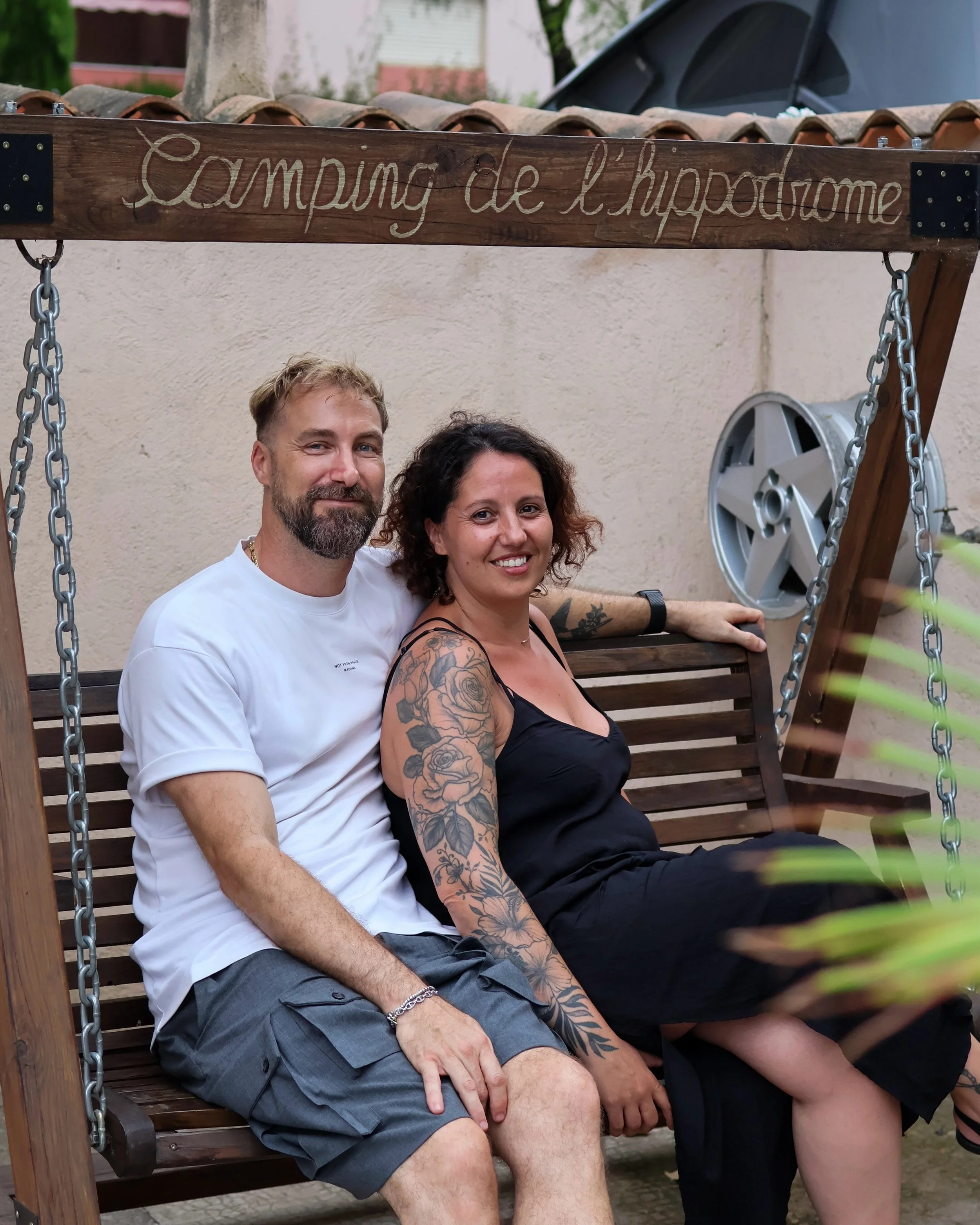 🇫🇷 Il y a des amiti&eacute;s qui naissent au camping&hellip; &amp; qui durent depuis bient&ocirc;t 30 ans ! 💙✨

&mdash;

🇬🇧 Some friendships are born at the campsite&hellip; and have lasted for almost 30 years now! 💙

&mdash; 

#HeartofAzur #Ca