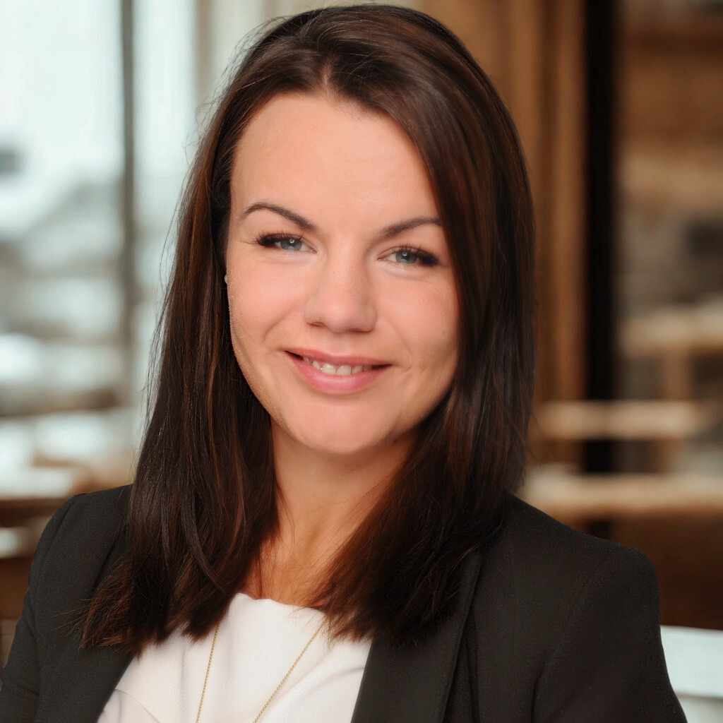 Founder of Atelier Azur Privée