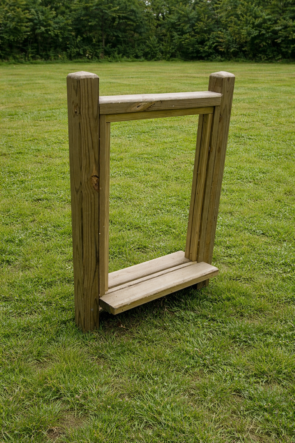 The ClearView Outdoor Double-Sided Art Easel