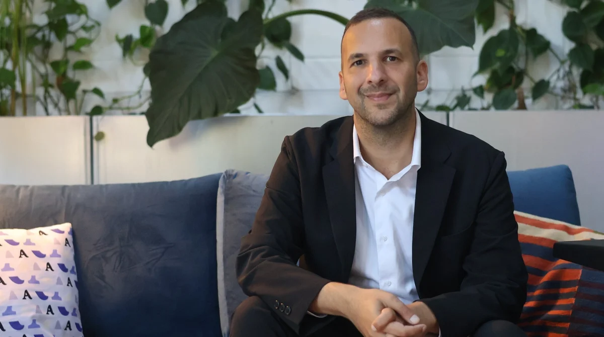 Crossed Wires presents Bold Politics with Zack Polanski.