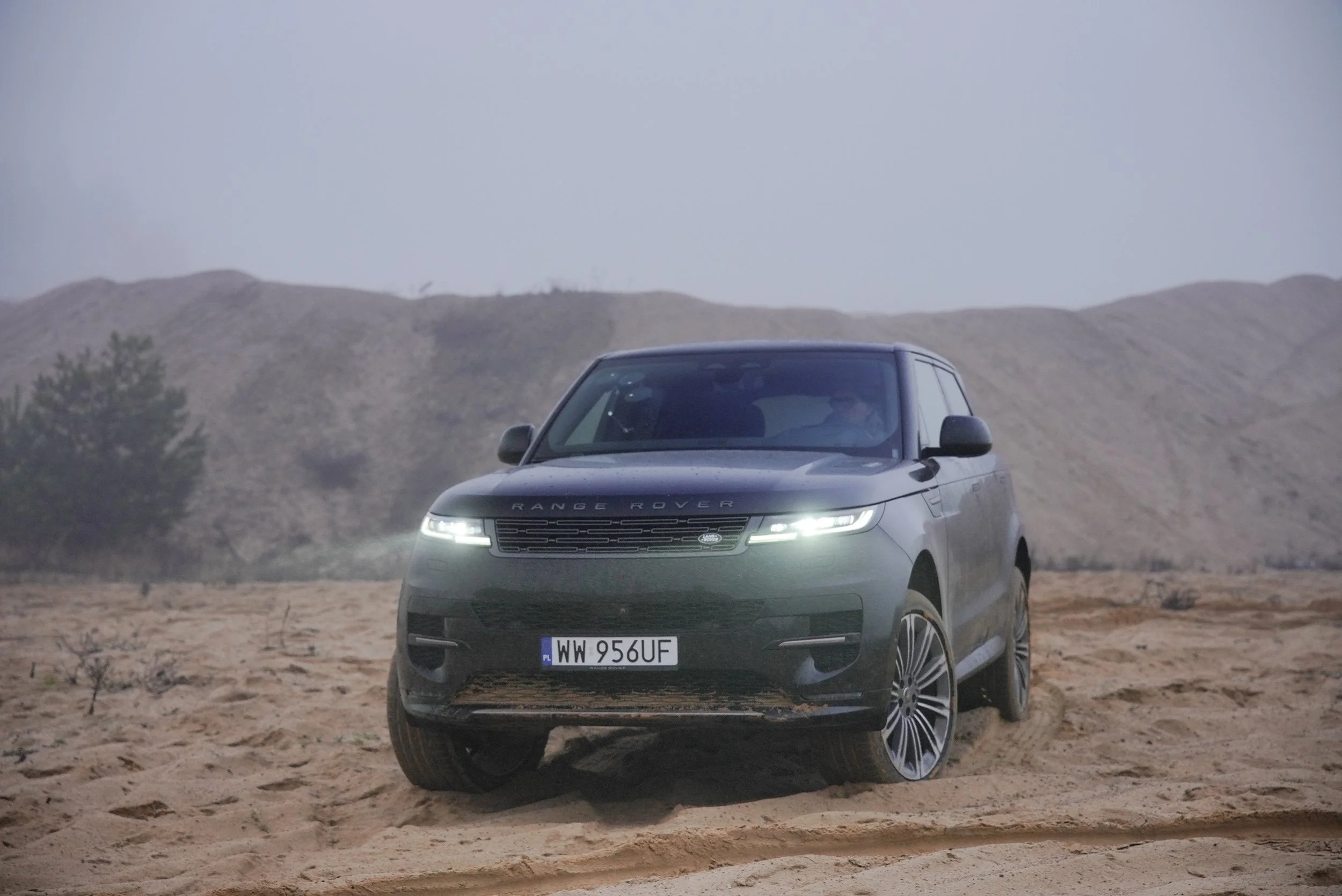 Range Rover Sport-38.jpg