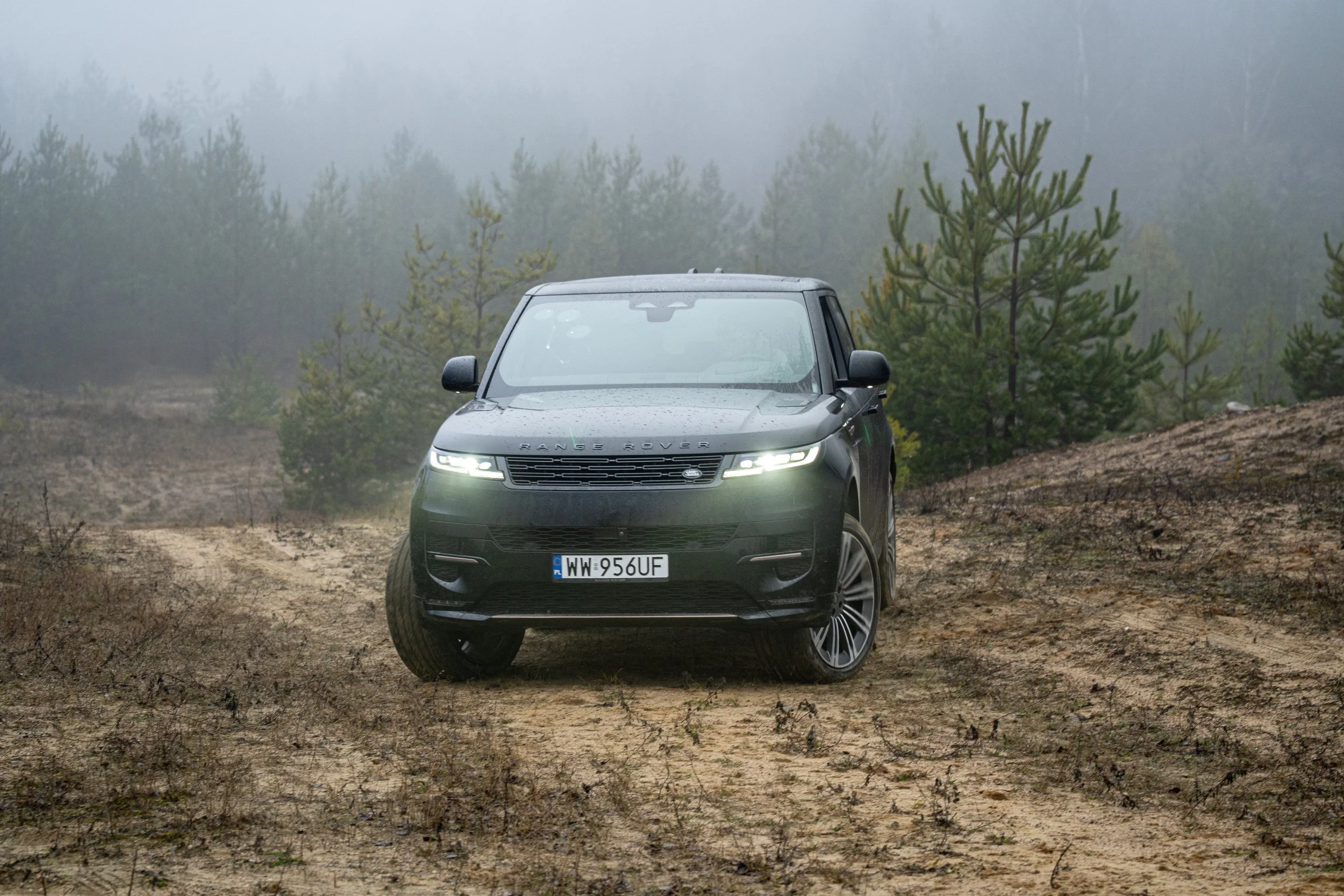 Range Rover Sport-09-2.jpg
