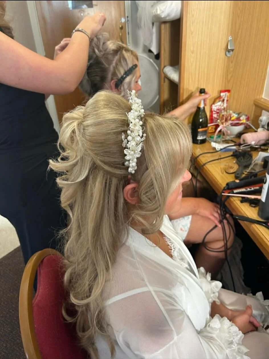 Bridal glam in full swing 🫶🏻

We absolutely love being part of your special mornings 🤍
We are now taking bookings for 2026 weddings and beyond.

Bridal &amp; bridal party hair
We travel to your venue
DM to enquire &amp; secure your date