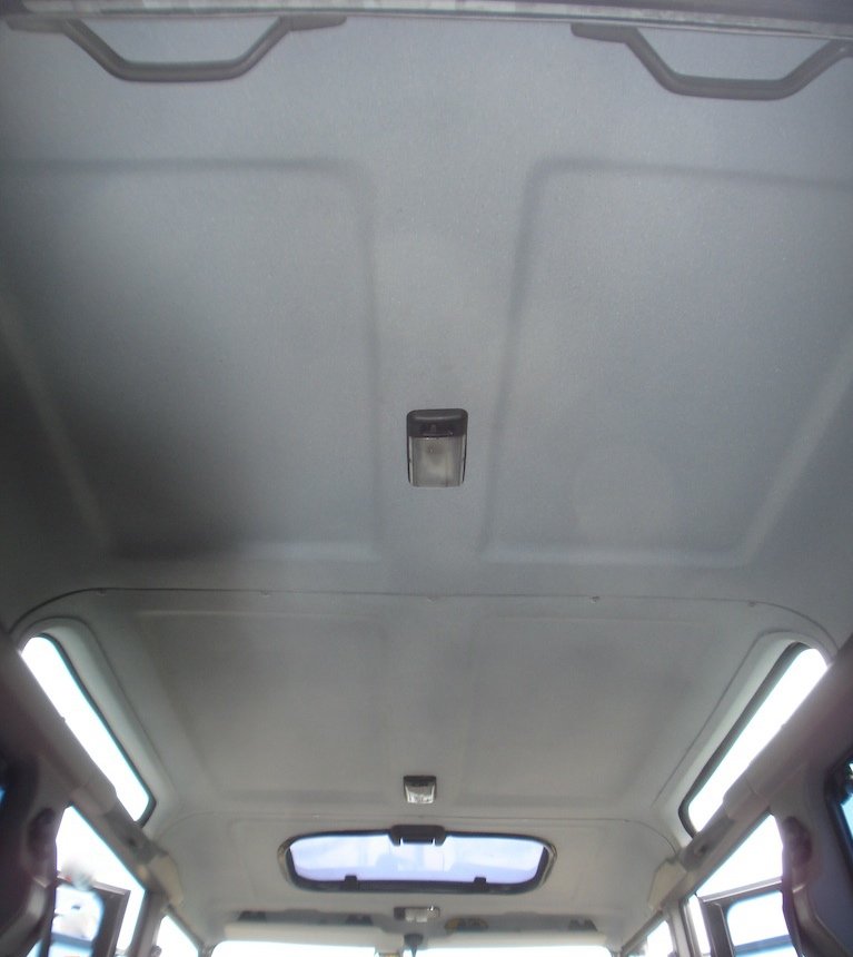 DEFENDER 110 COUNTY/CSW – STANDARD Headlining