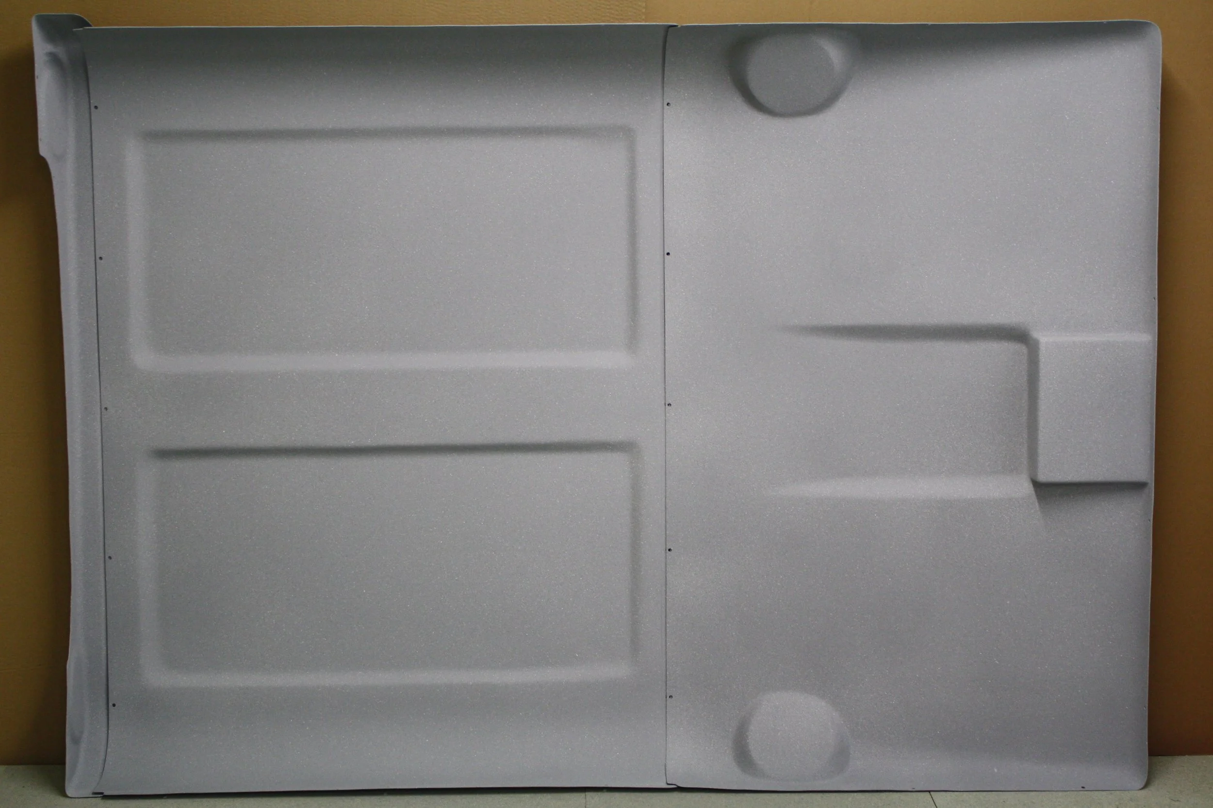 SERIES II, IIA, III (88″) SWB HARDTOP – Radio/Speaker Headlining