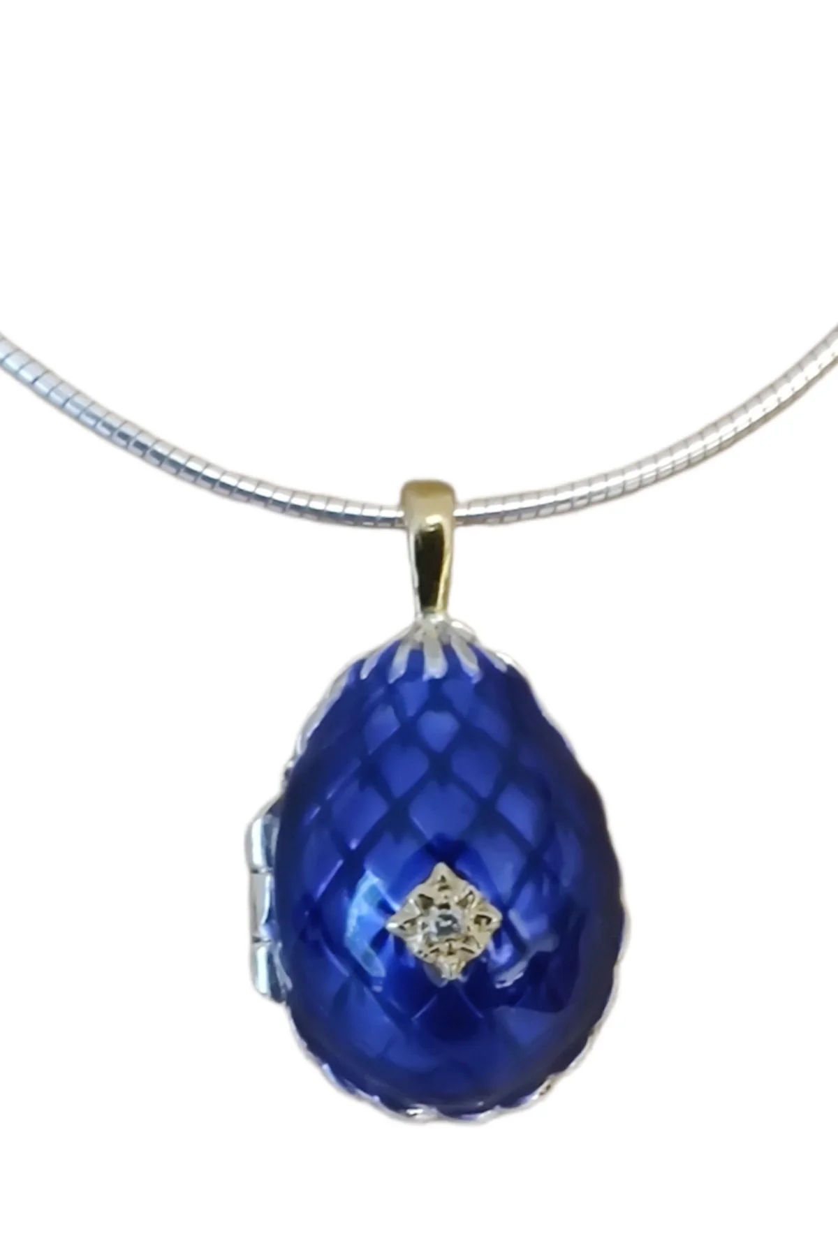 Passion Pendant TFPS940, a sterling-silver Theo Fabergé Passion Pendant with enamel.