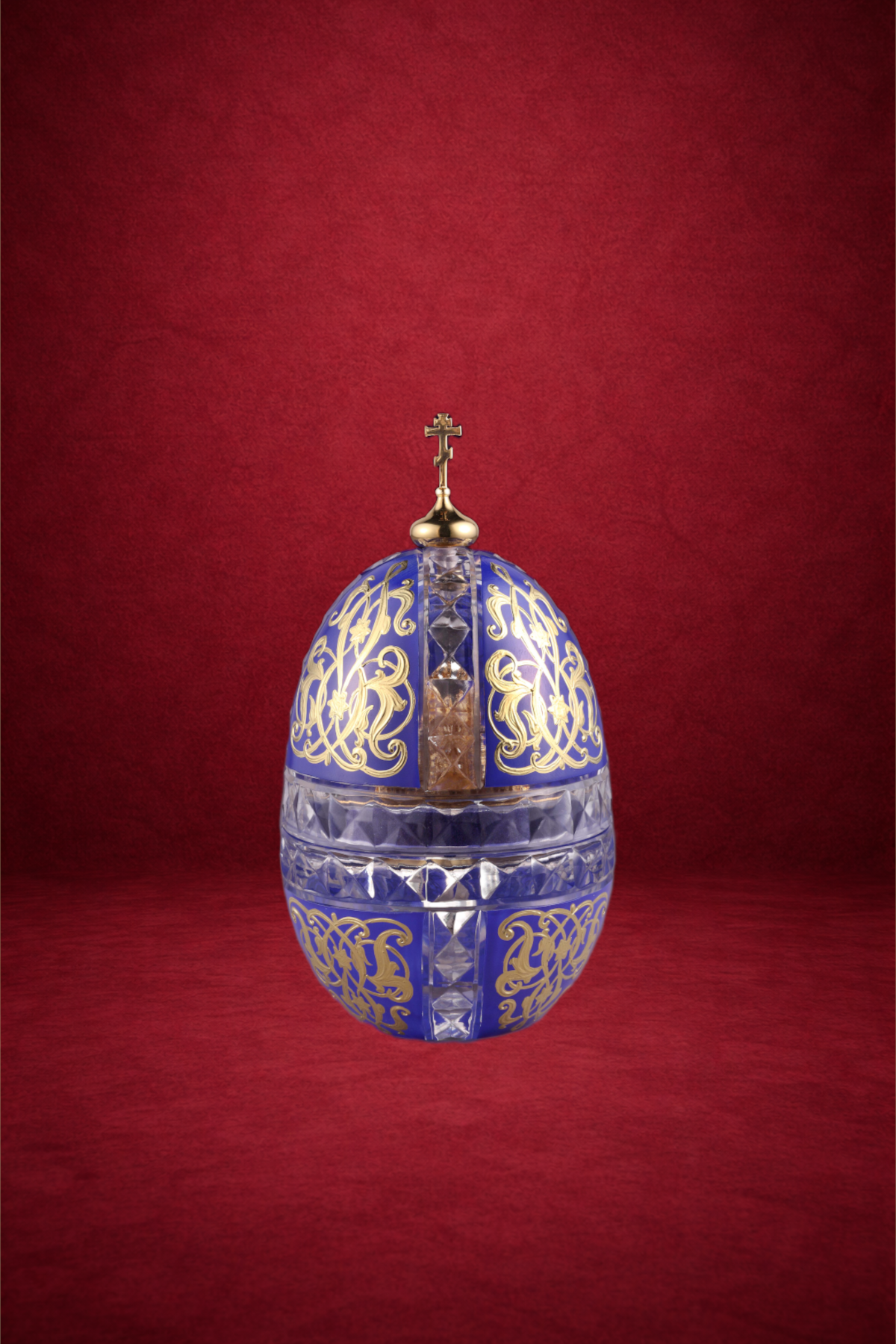 Russian Cathedral egg creation by Theo Fabergé inspired by Russian Orthodox cathedral architecture.