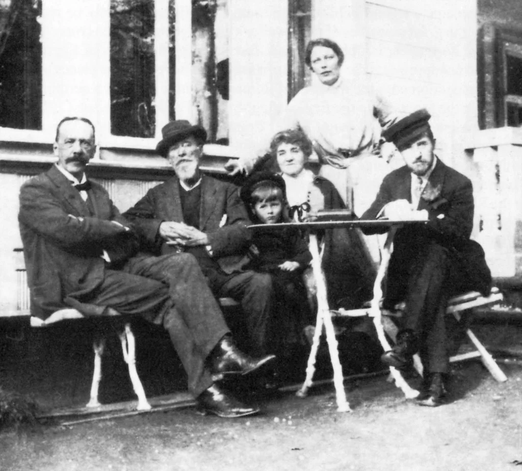 Historic photograph of the Fabergé family including Nicholas Fabergé, father of Theo Fabergé, during the early twentieth century.
