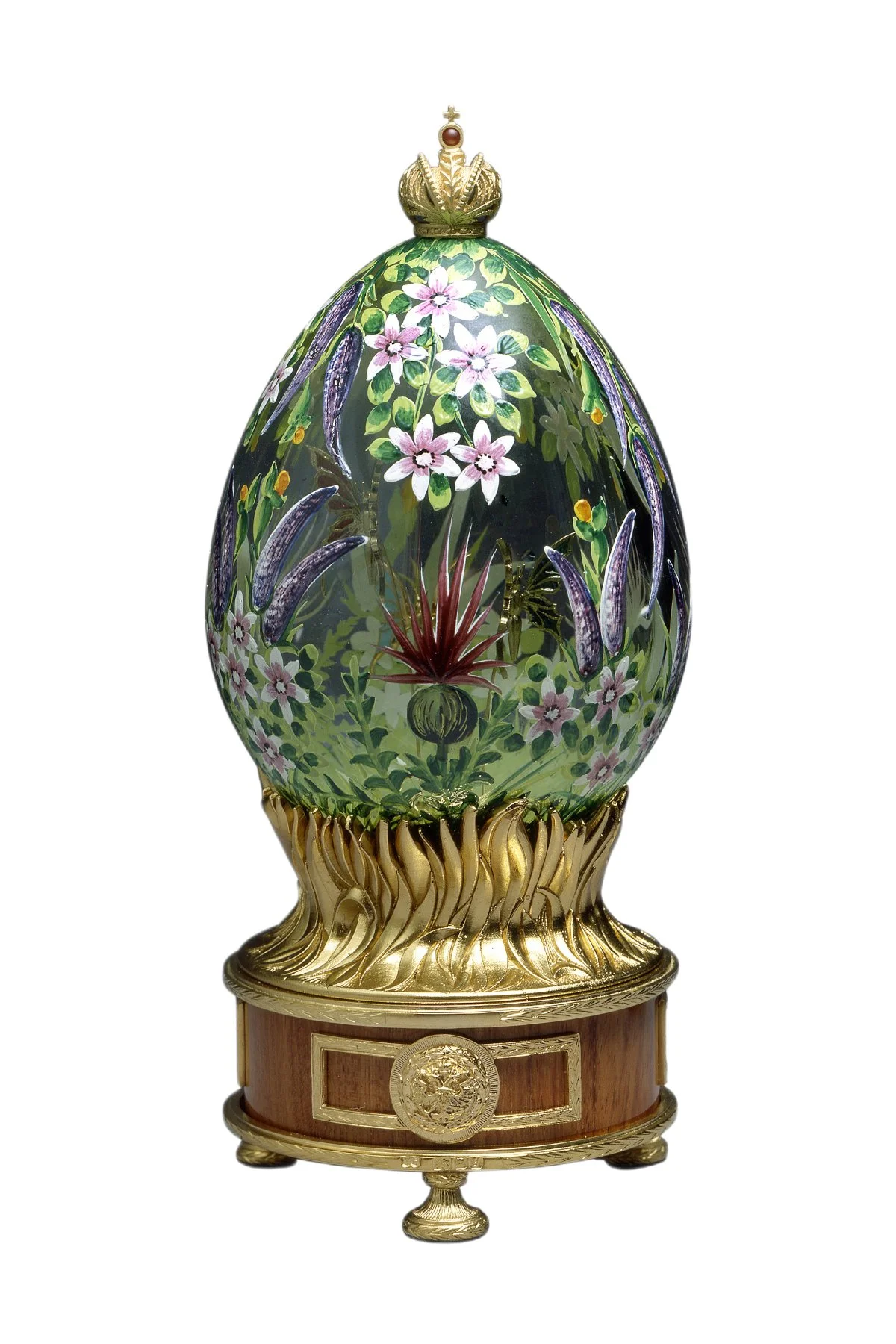 Buddleia egg creation by Theo Fabergé inspired by floral buddleia blossoms with detailed enamel and gold decoration.