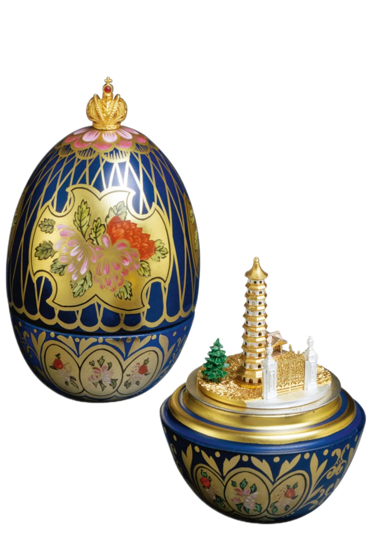 Imari Egg open to reveal its handcrafted surprise.