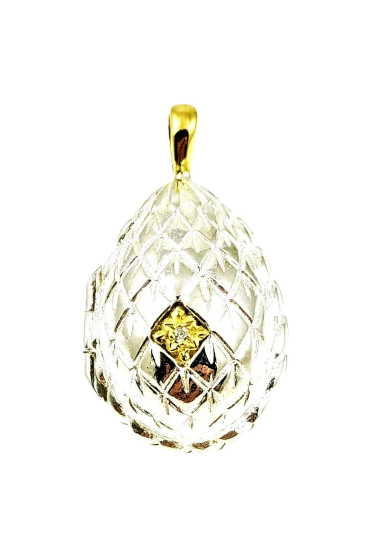 Passion Pendant TFPS940, a sterling-silver Theo Fabergé Passion Pendant with enamel.