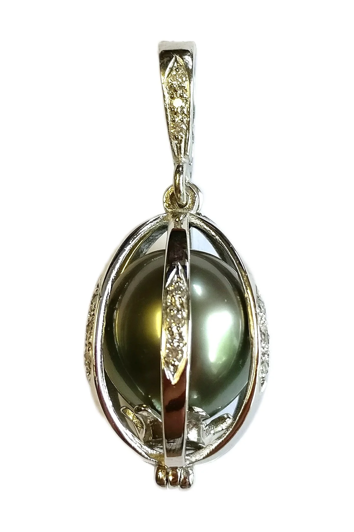 Encage Black Tahitian Pearl Pendant Platinum by Theo Fabergé in pearls and platinum.