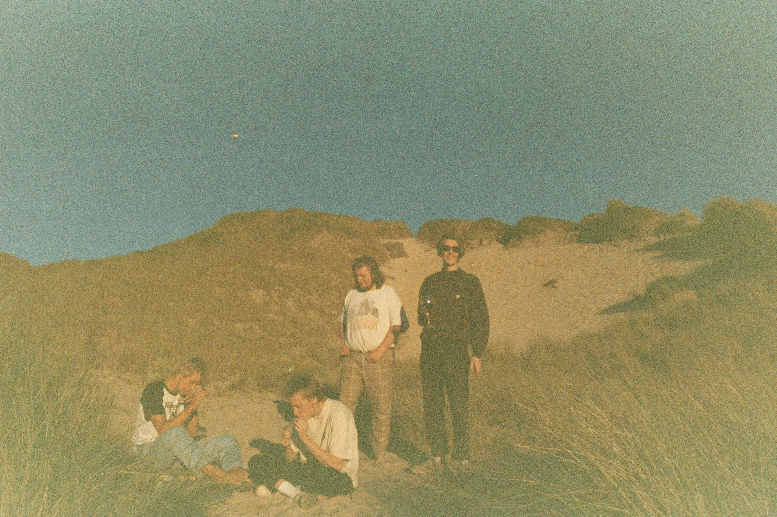 AA017-2.jpg