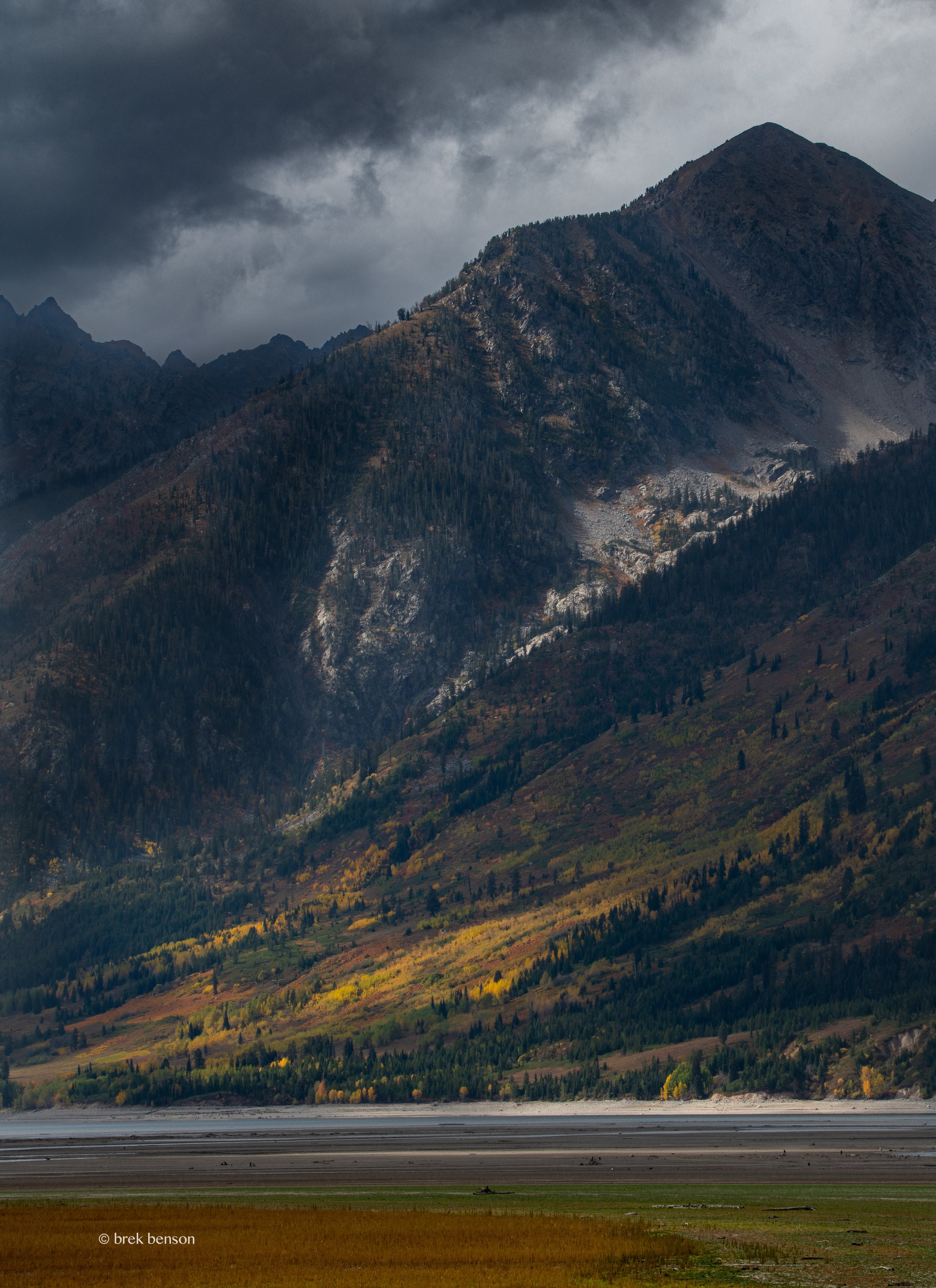 Fall Mountain Valley FNL.jpg