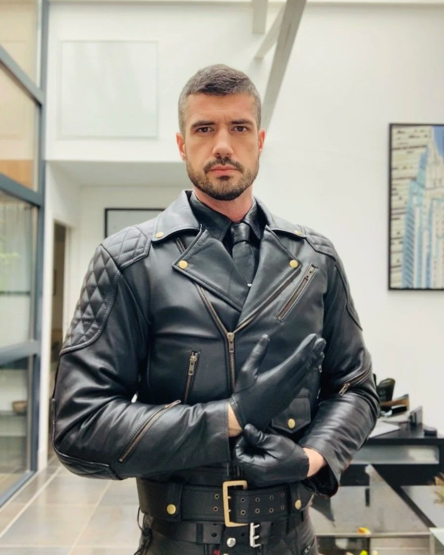 Thibaud posing in full leather