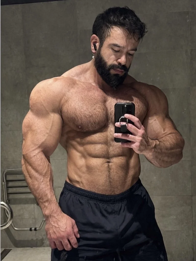 Renzo posing in a bathroom selfie