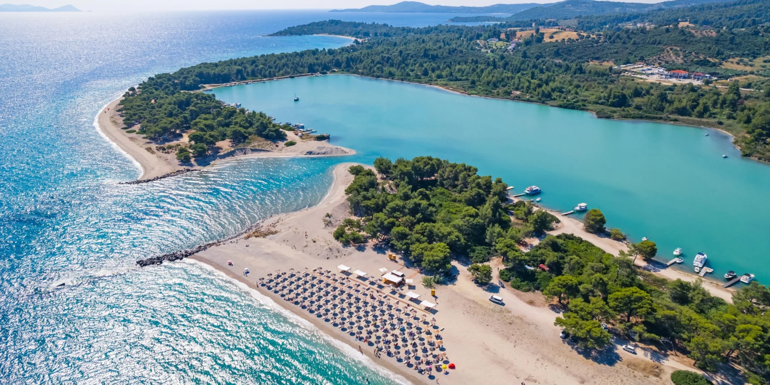 Путешествие по пляжам Халкидики: открываем для себя лучшие песчаные берега недалеко от Ханиоти