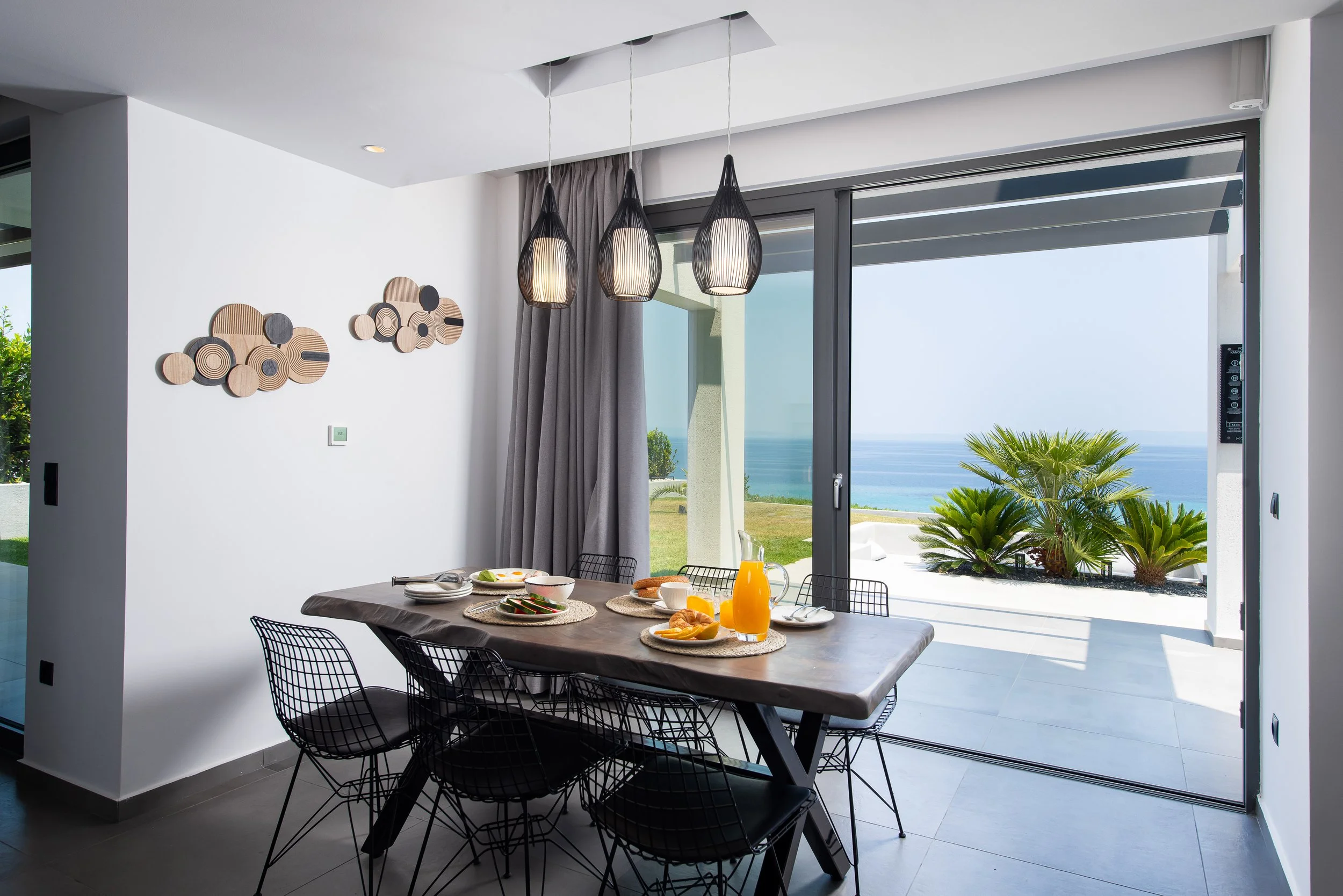 Horizon Dream Villas-Halkidiki- Sapphire Villa Dining room (1).jpg