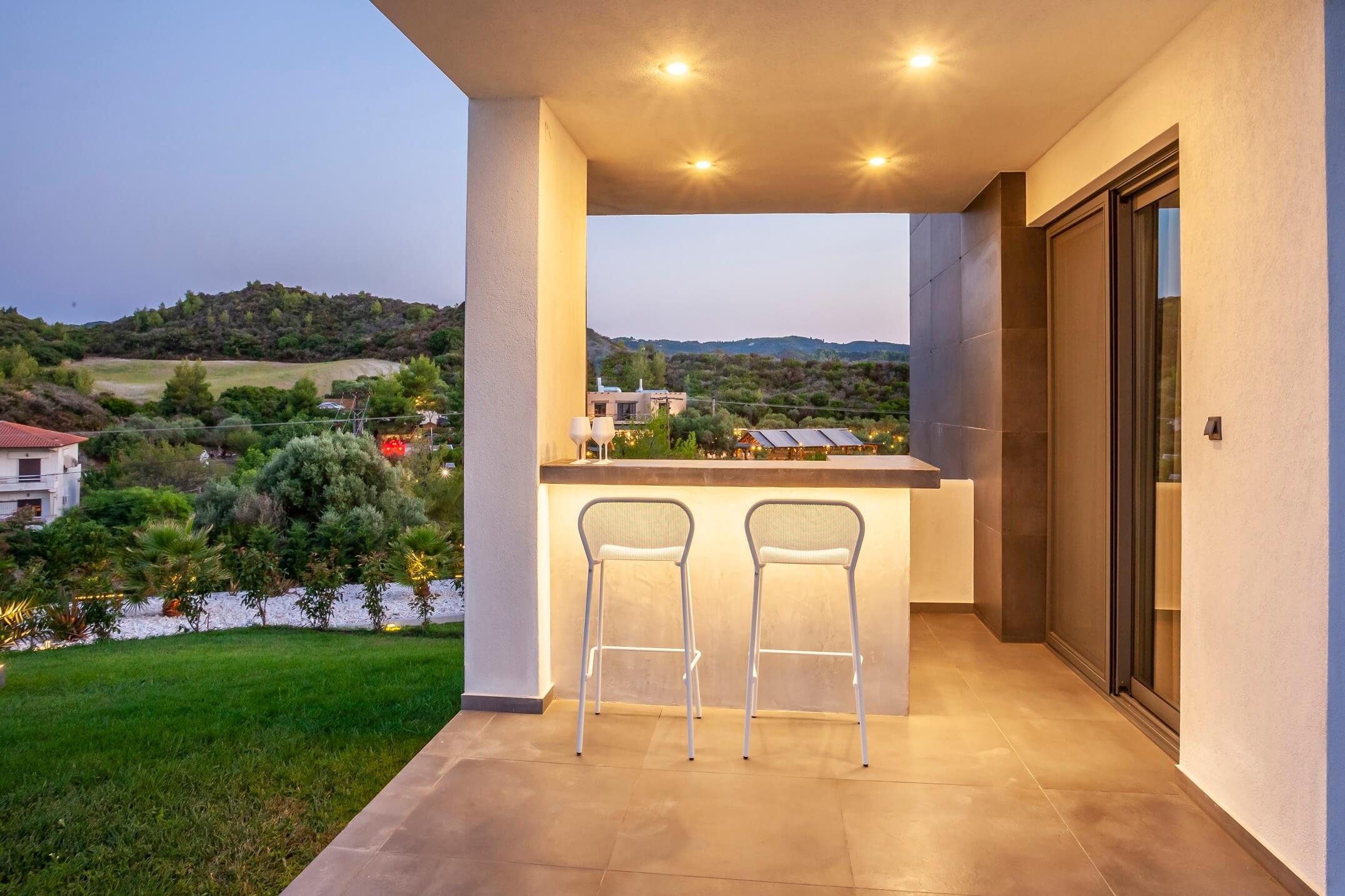 Fresco dining area and poolside bar at Sapphire Villa luxury Halkidiki Kassandra