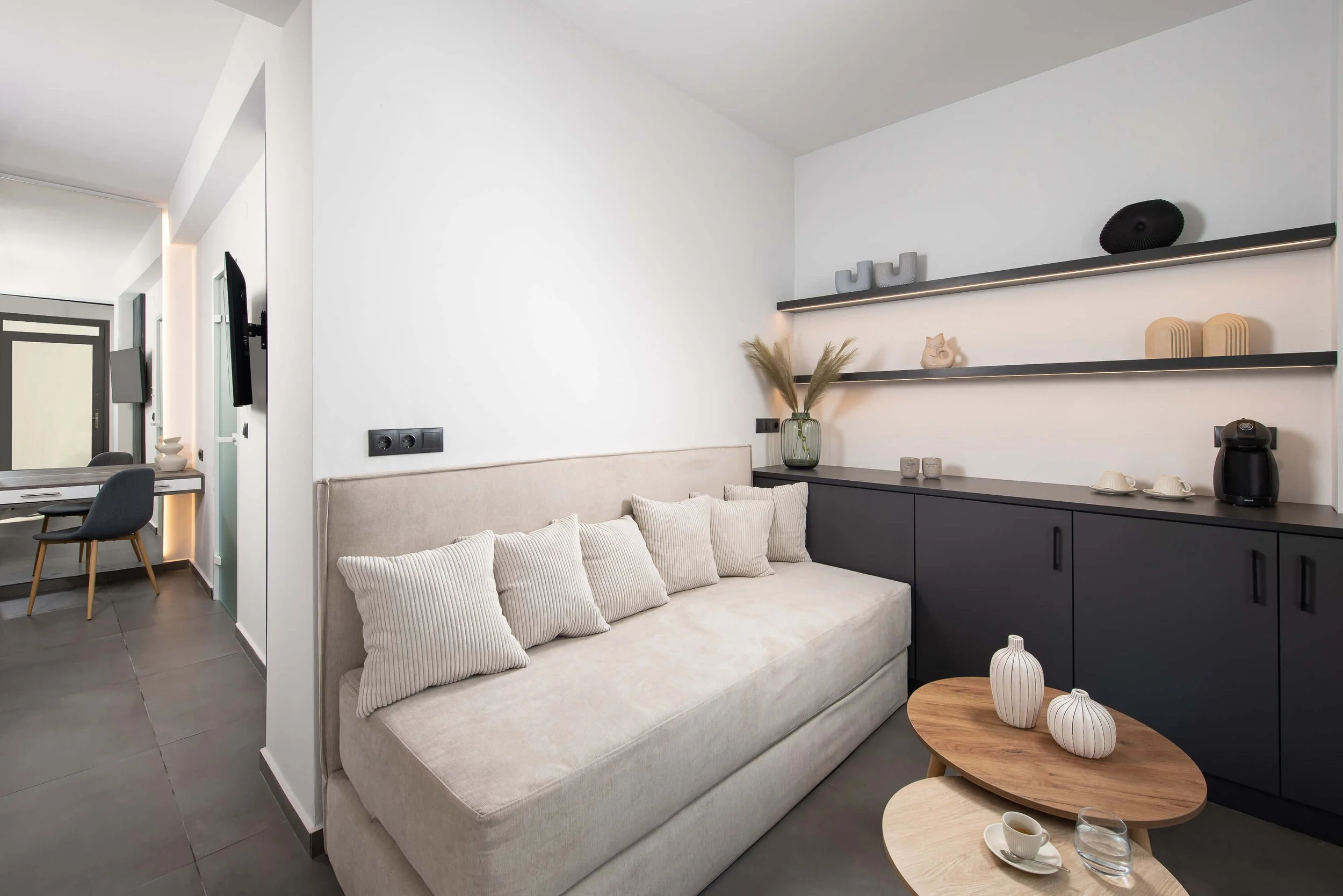 Horizon-Dream-Villas-Halkidiki- Sapphire-Villa-bedroom-L-out-(5).jpg