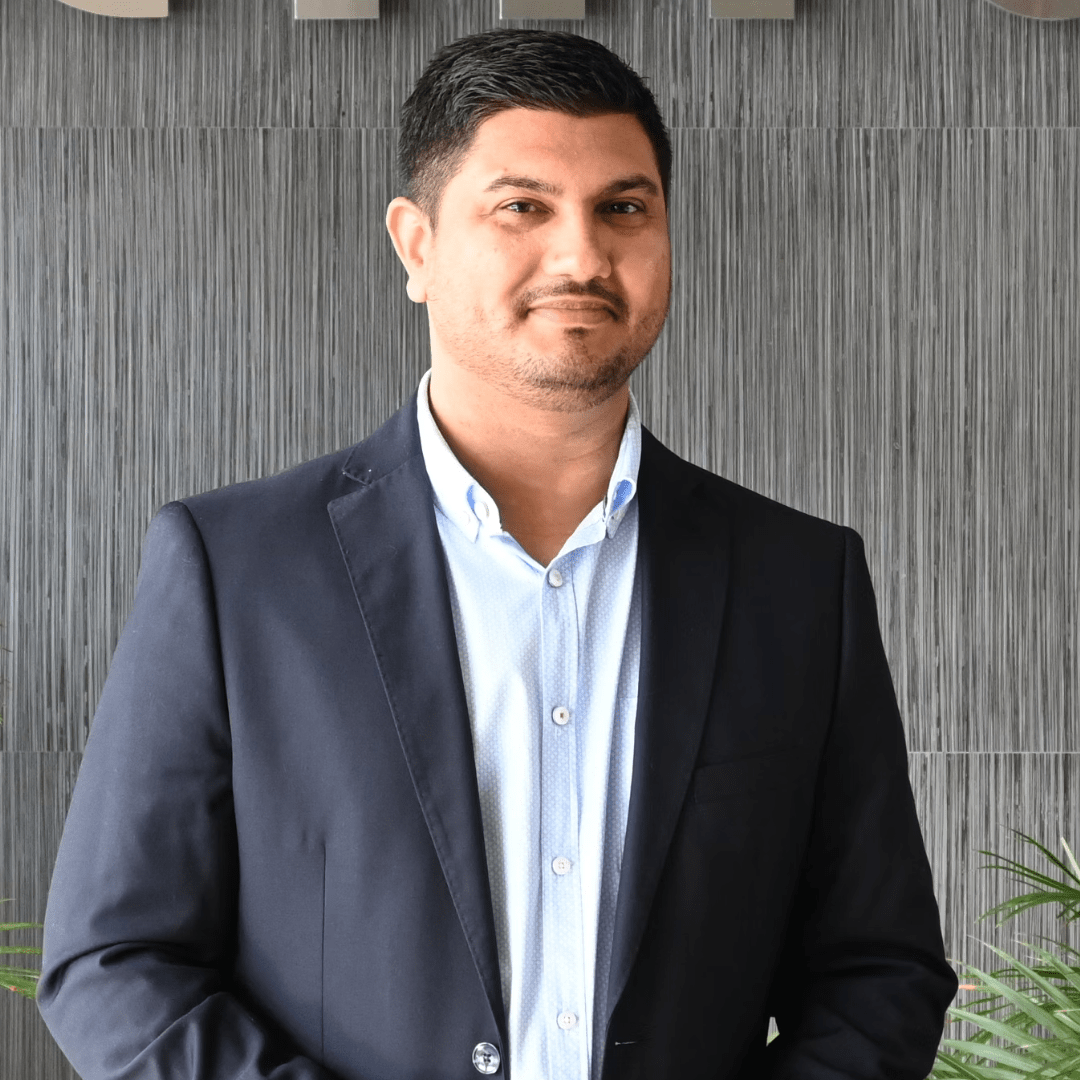 Syed Manzoor, Corporate Controller (ME)