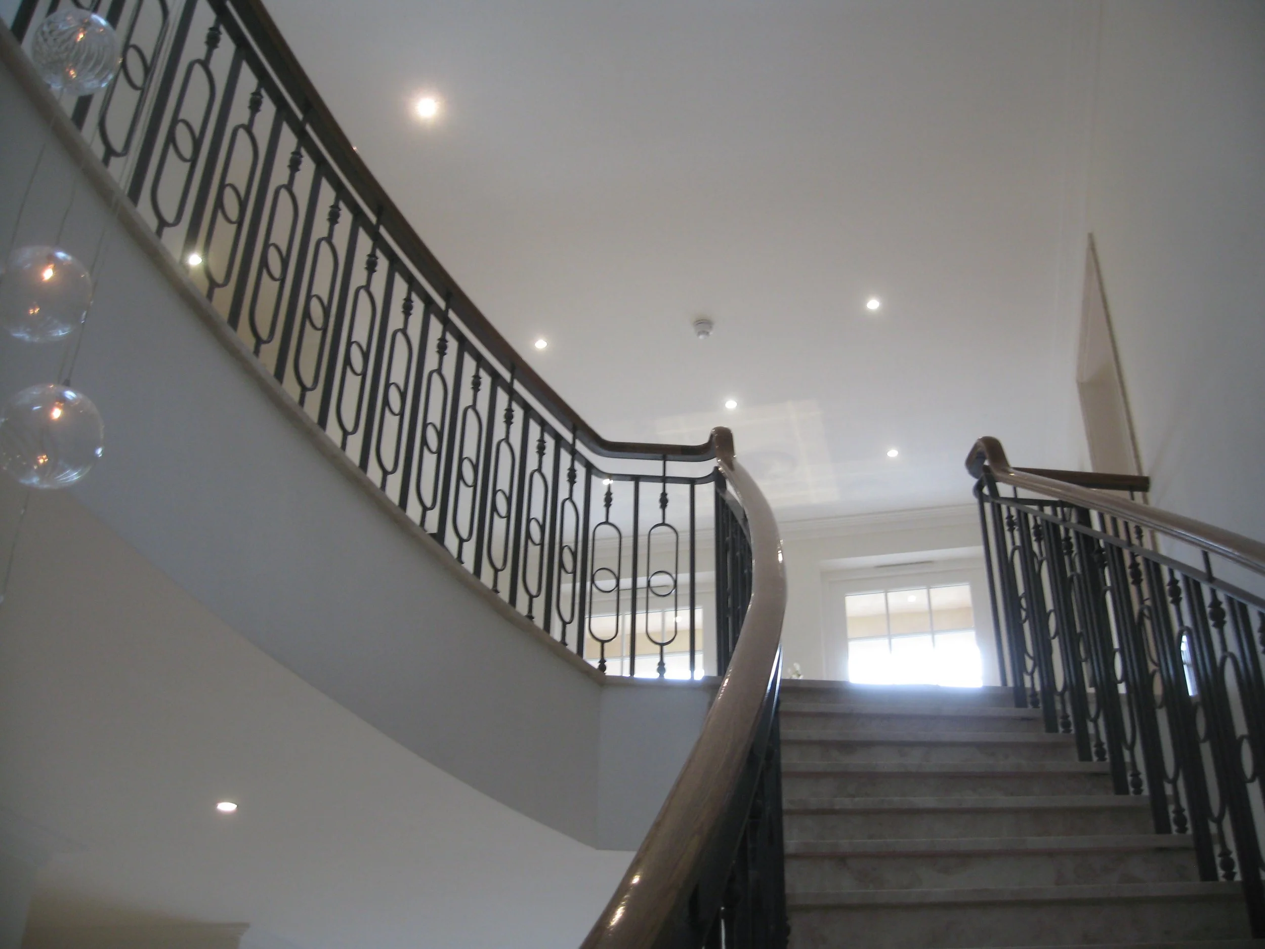 OLD OAK BALUSTRADE 003.jpg