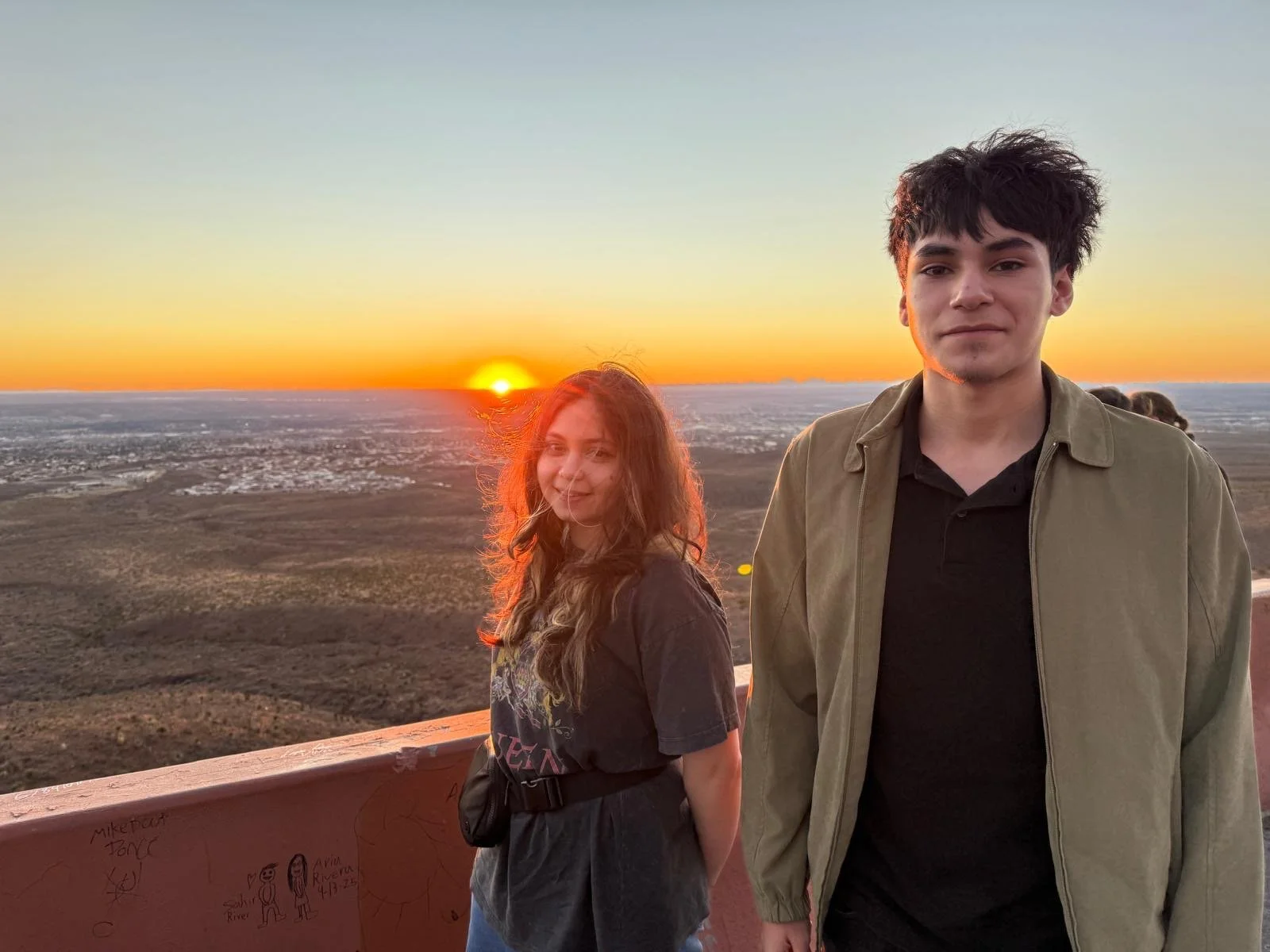 Amaris and David in sunset.JPG