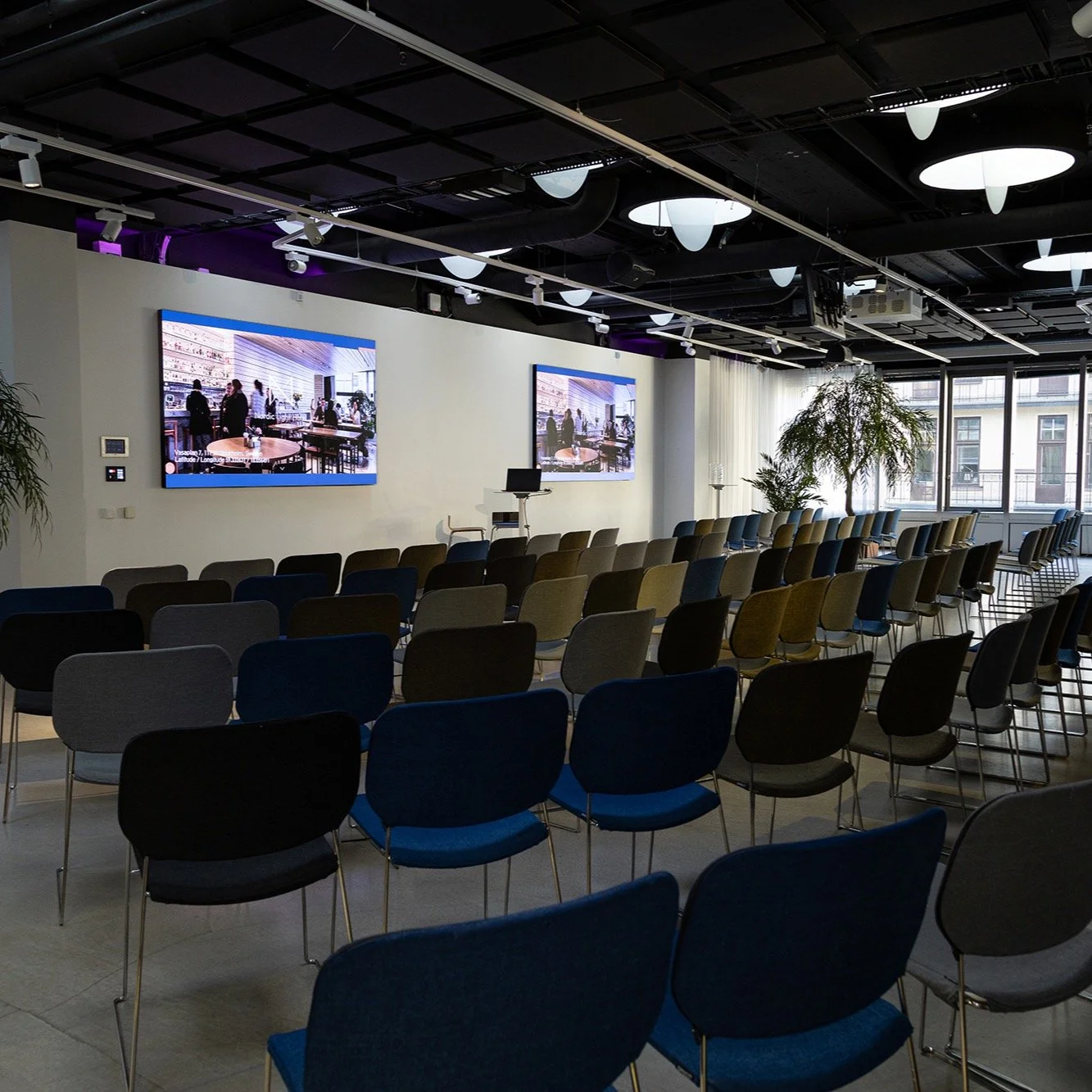 A Night at Nordic Light &ndash; ett samarbete mellan T.H.Design och Nordic Light Hotel.

Inf&ouml;r ett internt event ville Nordic Light visa hur deras lokaler kan anv&auml;ndas inte bara f&ouml;r dagskonferenser &ndash; utan &auml;ven f&ouml;r kv&au