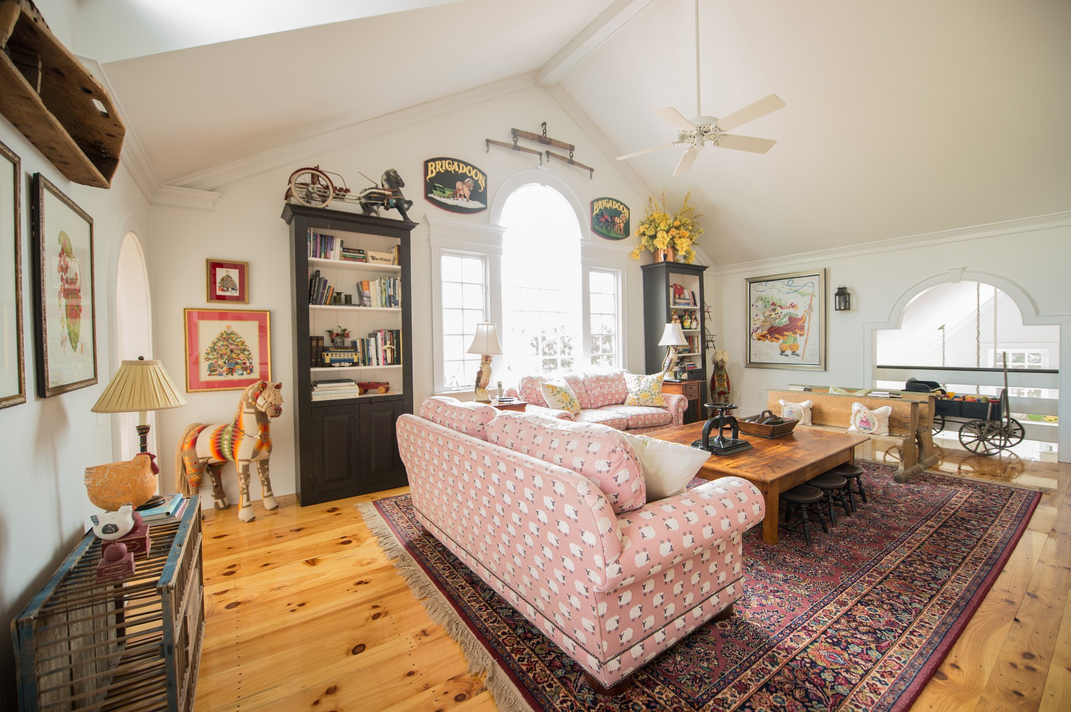 149 Family Room.jpeg