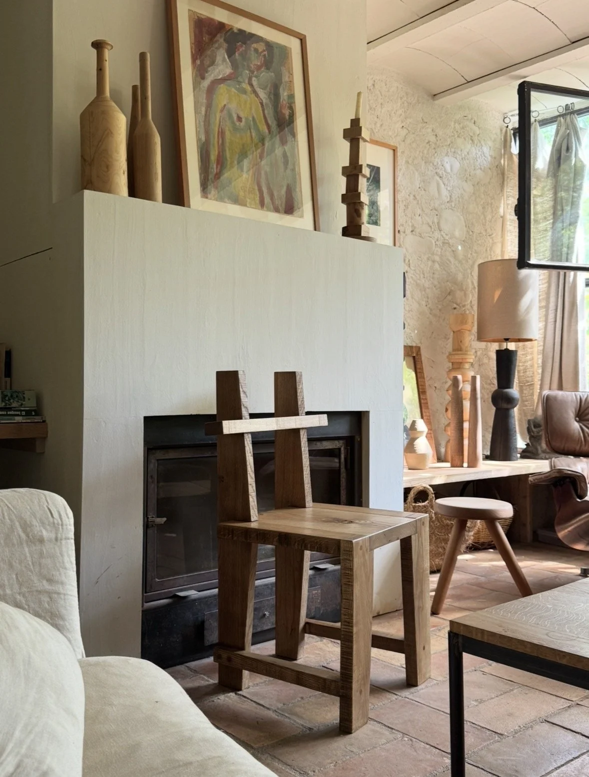 silla realizada en madera de roble para la colección Atril