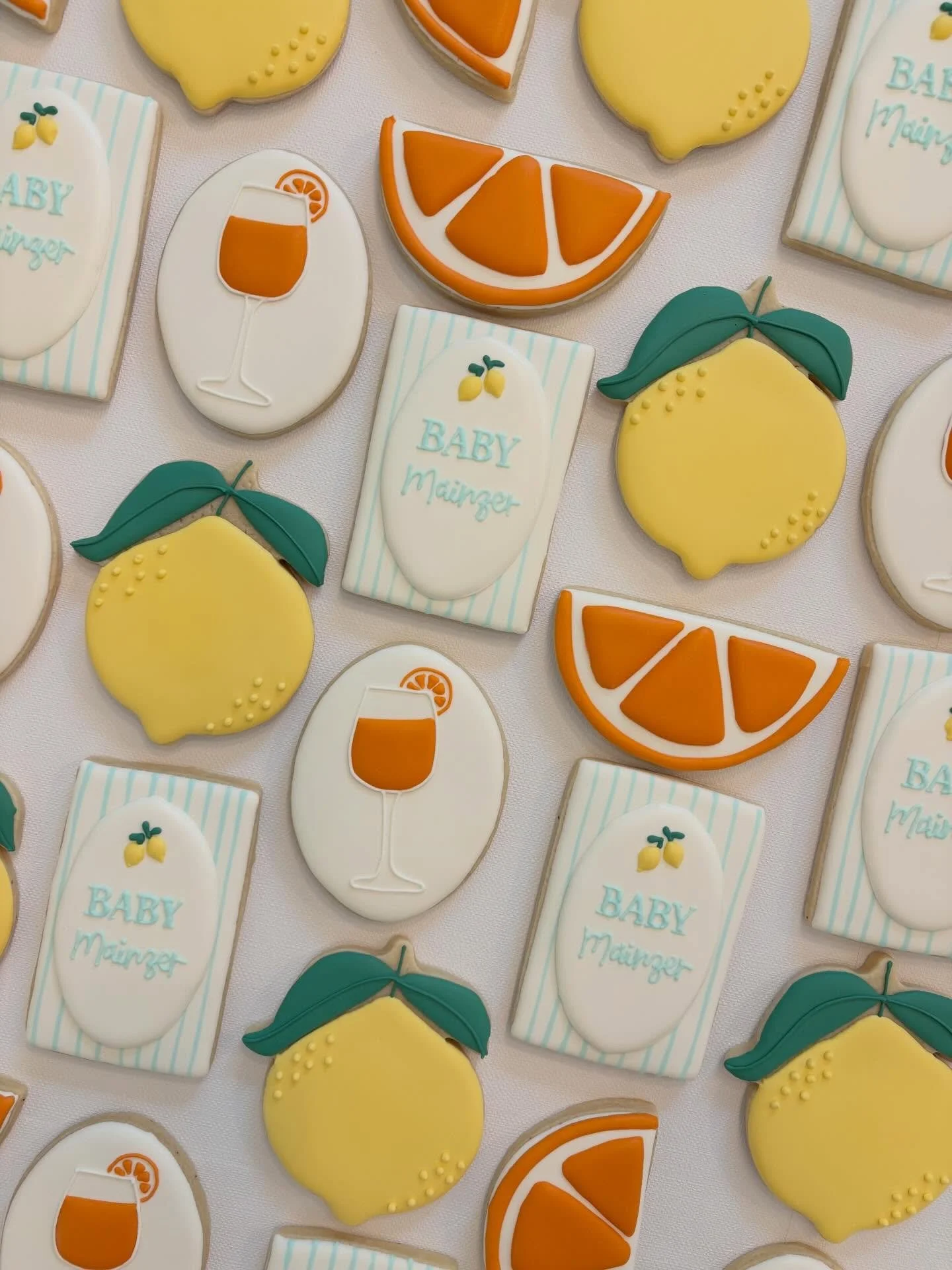 Ciao baby 🍋✨

#homemadecookies #customcookies #sugarcookies #babyshowercookies
#wesleychapelcookies