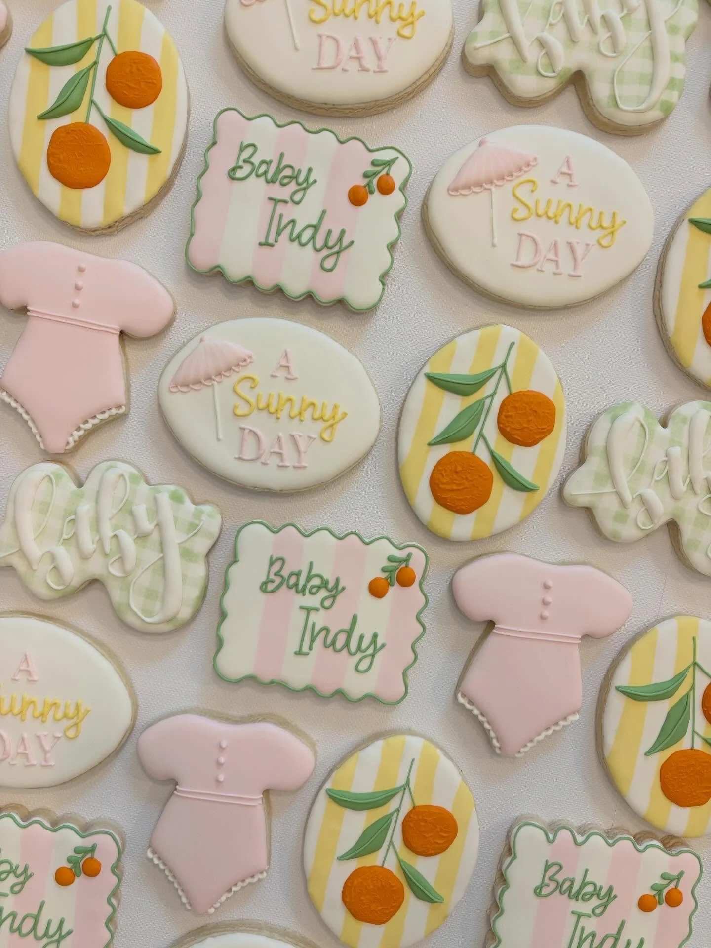 Cutie on the way 🍊

#homemadecookies #customcookies #sugarcookies #babyshowercookies
#wesleychapelcookies