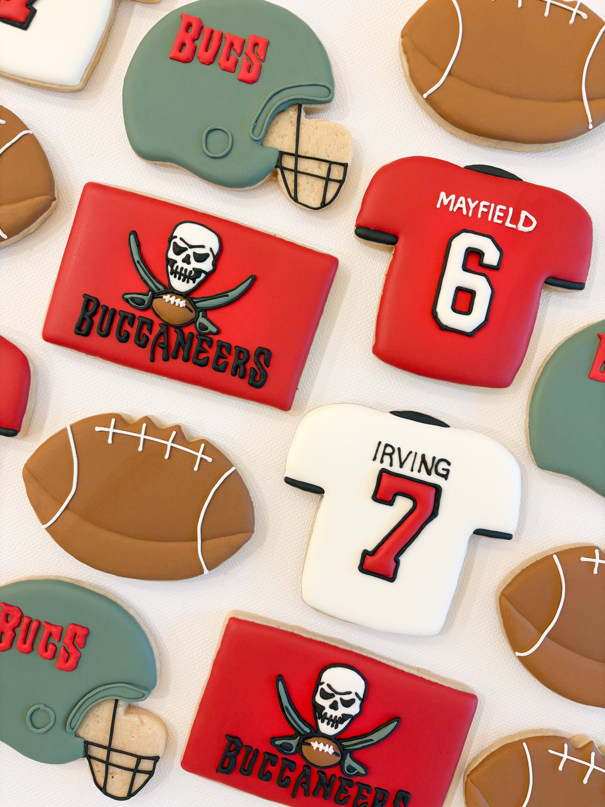 Football is back! Go Bucs! 🏈

Custom game day cookies are the perfect addition to cheer on your team this fall 🍪

#homemadecookies #customcookies #sugarcookies #buccaneers
#wesleychapelcookies