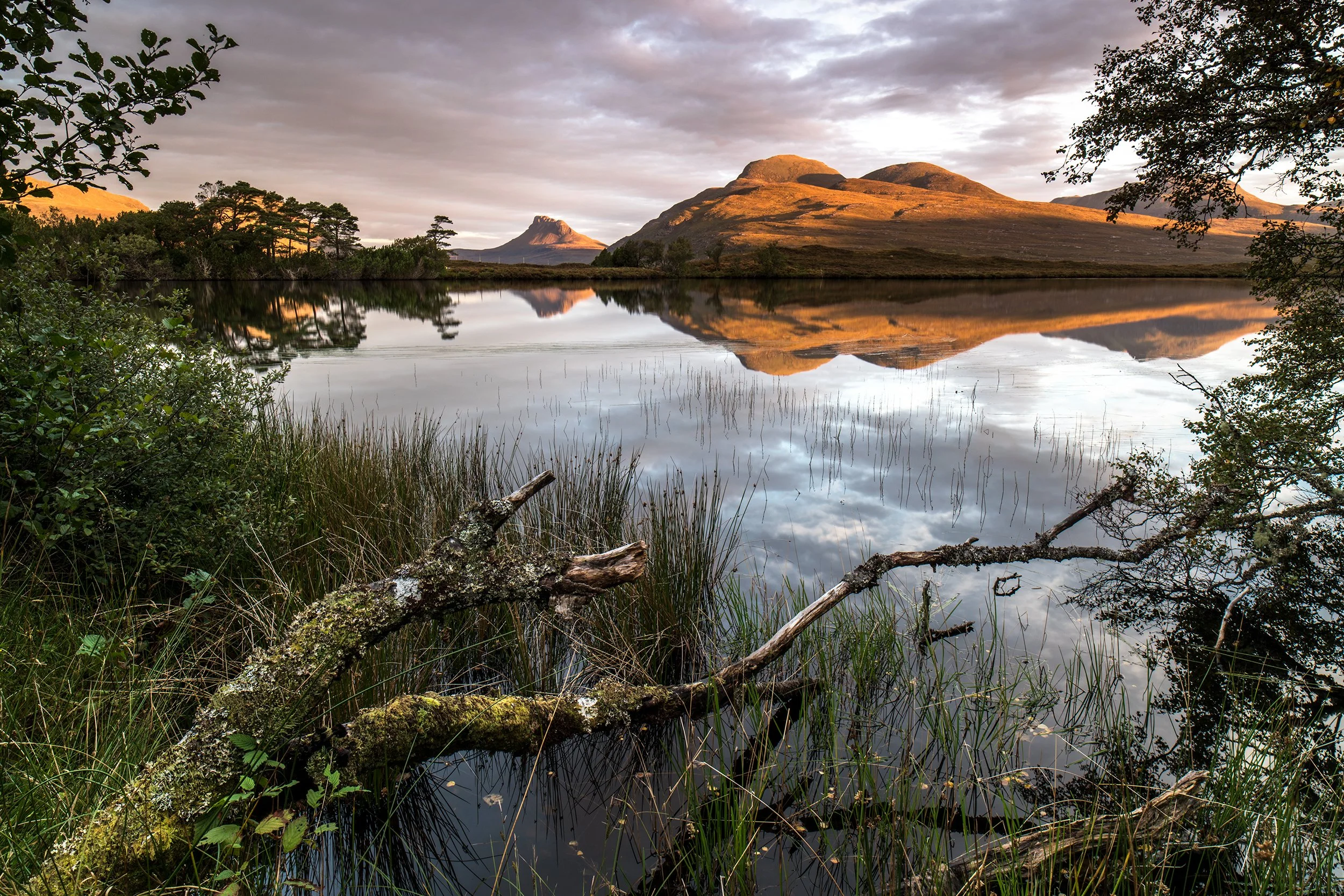 Stac Pollaidh Reflecting.jpg