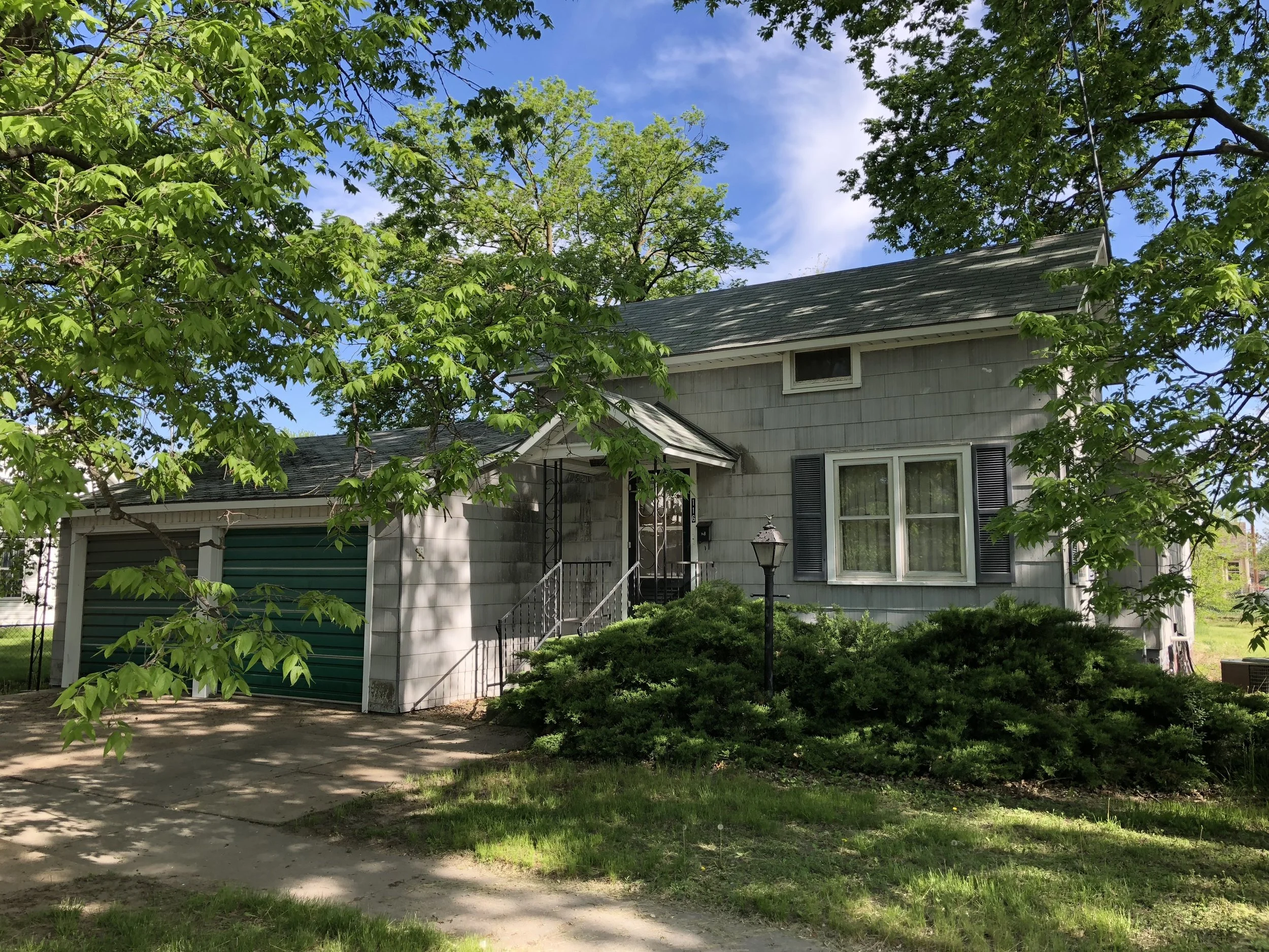 116 East 14th St - Schuyler