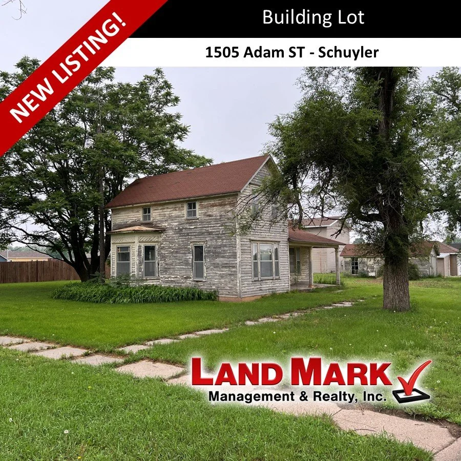 1505 Adam ST - Schuyler