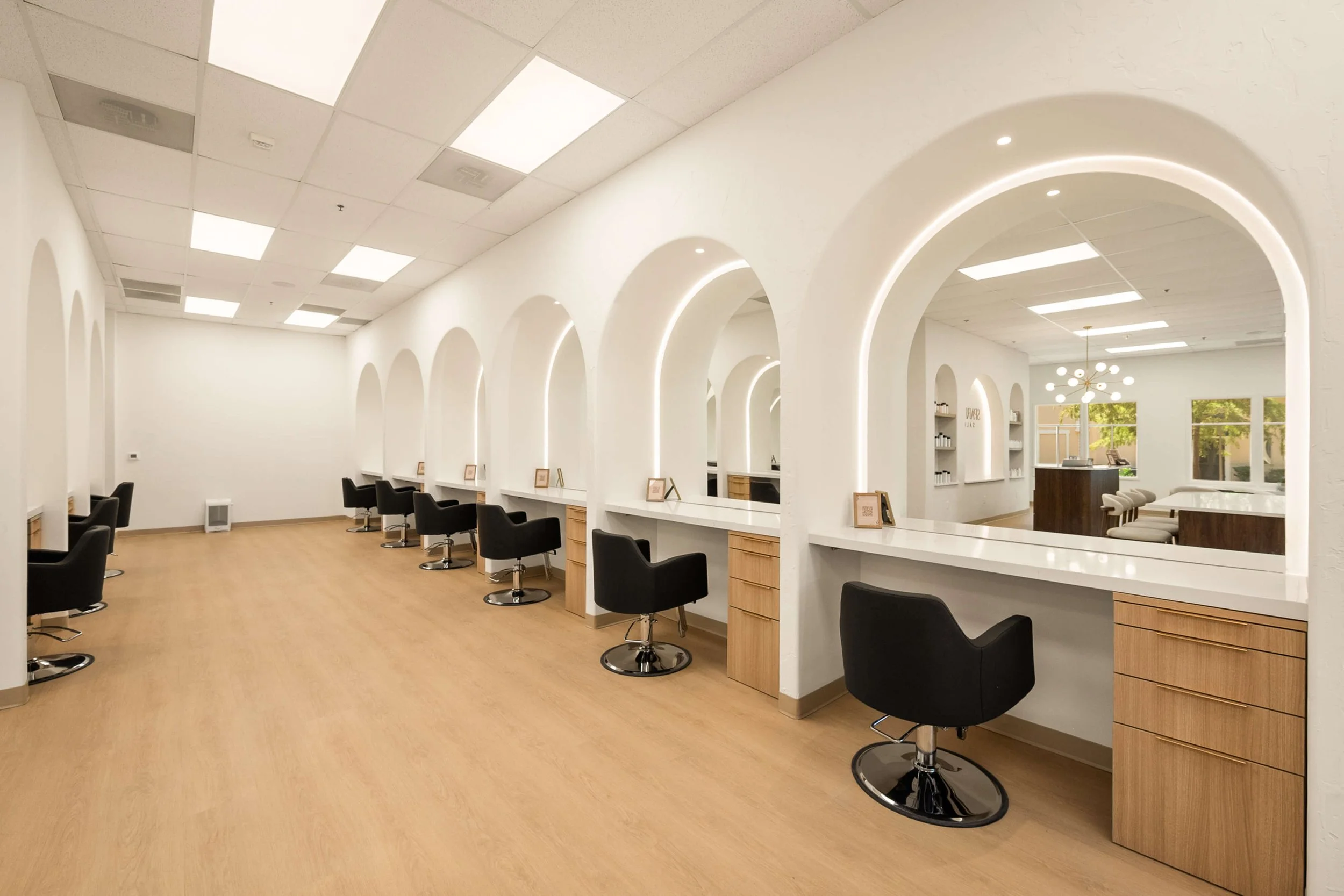 Sparrow Salon_9021 (1).jpg