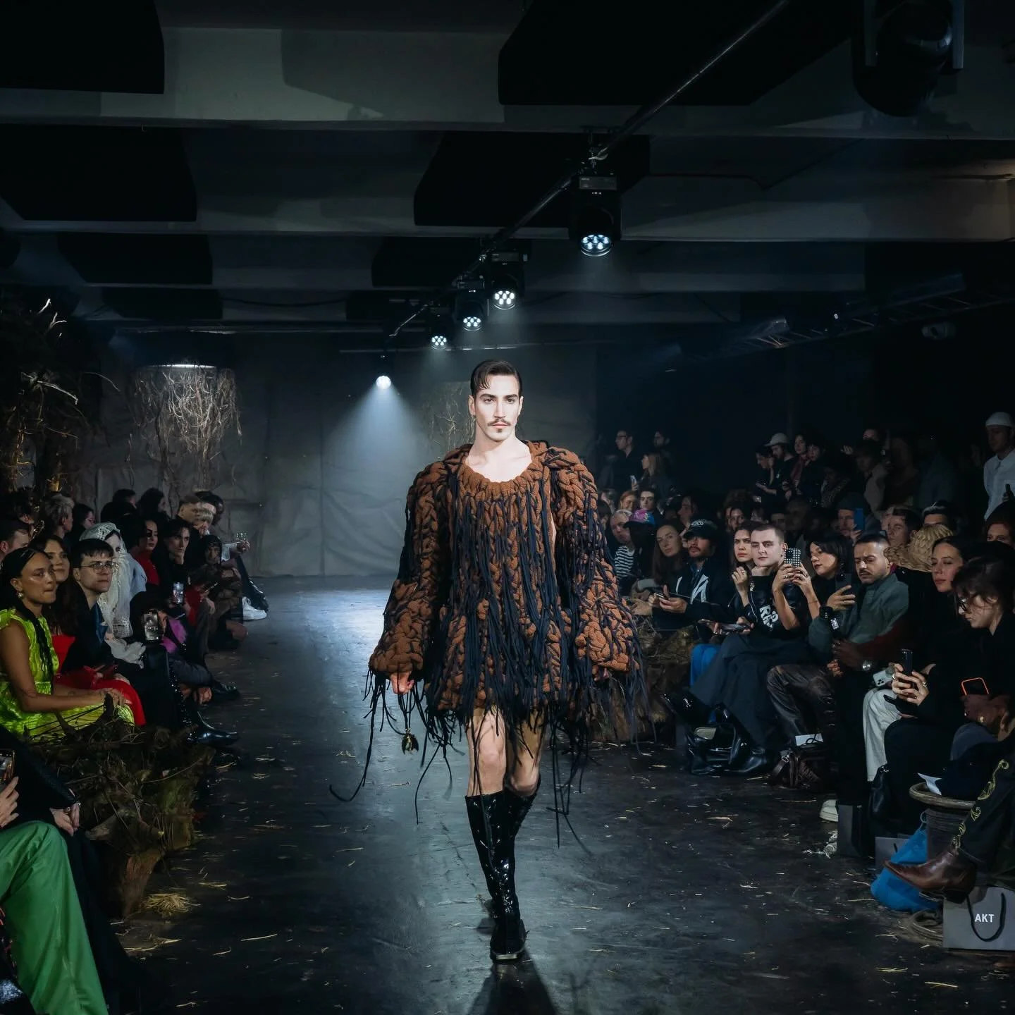 Last season&rsquo;s vision. Next season&rsquo;s canvas.
Your brand belongs here.
Enquire now to hire our spaces 

#londonfashionweek #creativefreedom #spacesunlocked #lfw #shoreditch