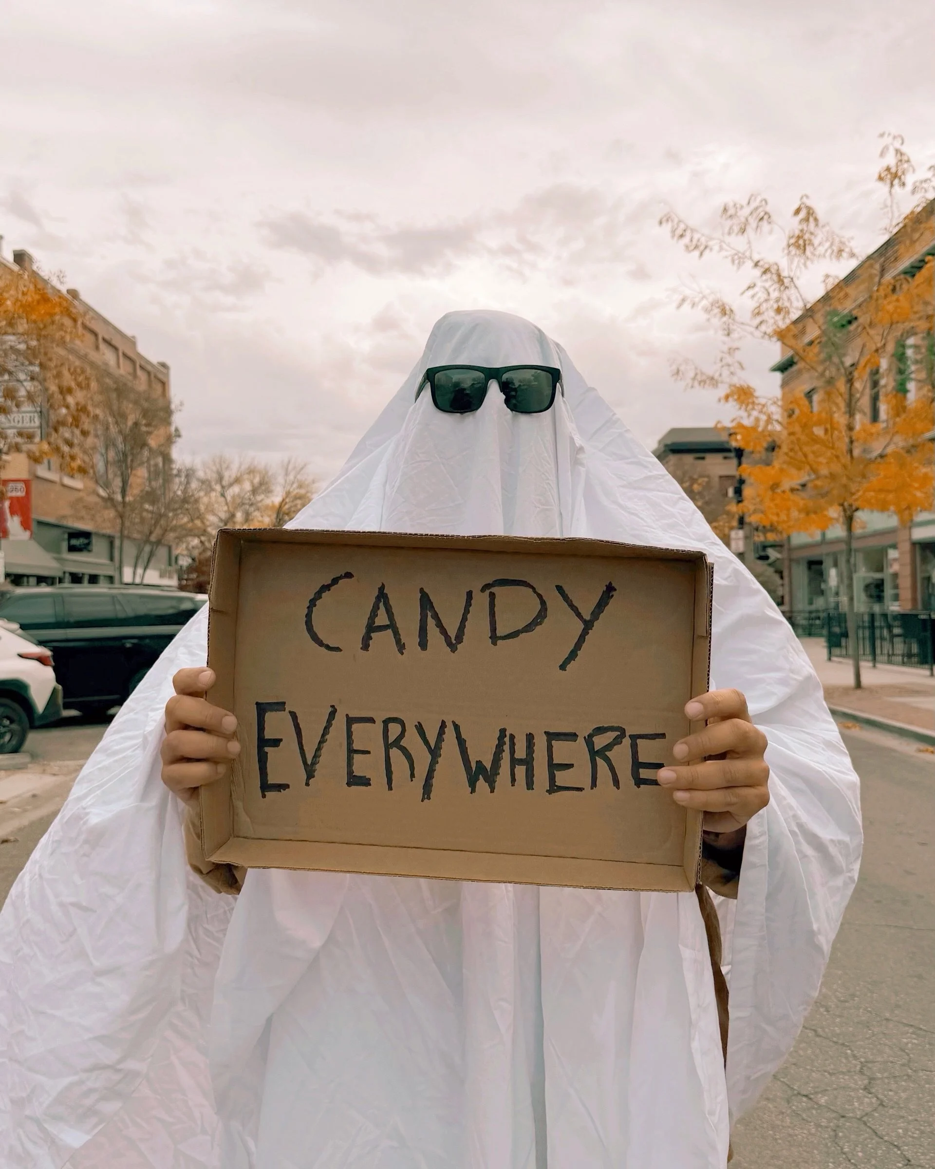👻 Consider this your friendly reminder! The 39th Annual Downtown Nampa Trick-or-Treat is TOMORROW!

🍬 A little trick-or-treat tip: Keep wandering down 1st Street and hop in wherever you spot candy! Treats will be available throughout the event, so 