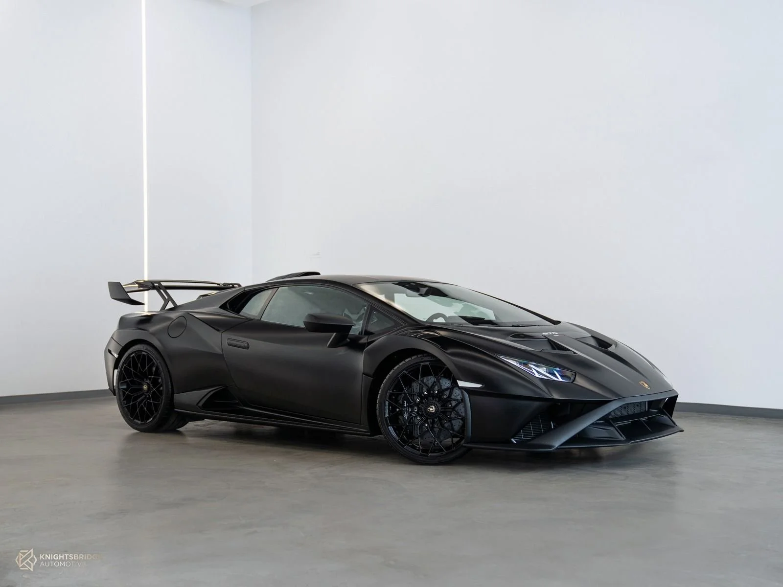 lamborghini-huracan-sto