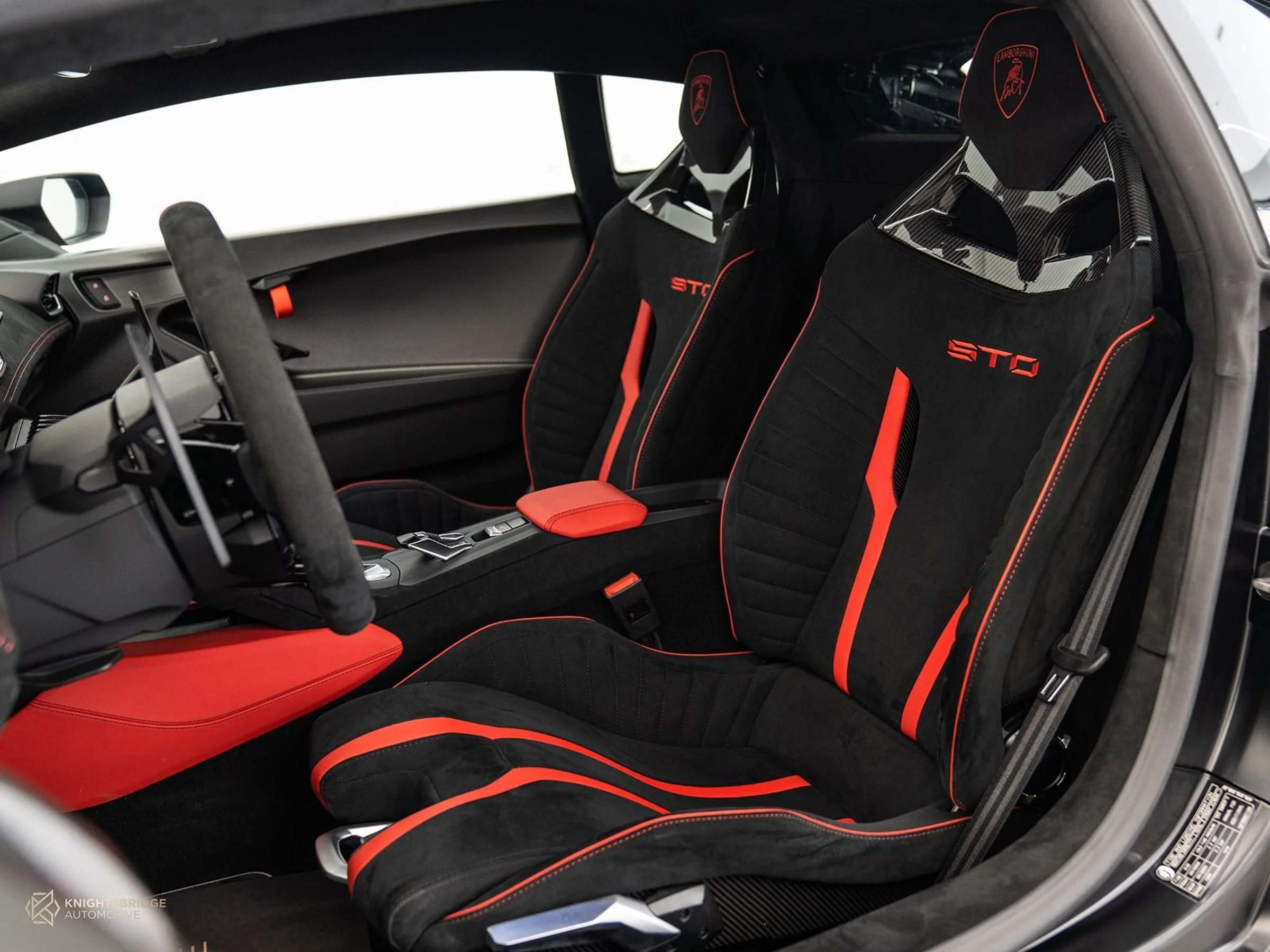 Alquila Lamborghini Huracán STO