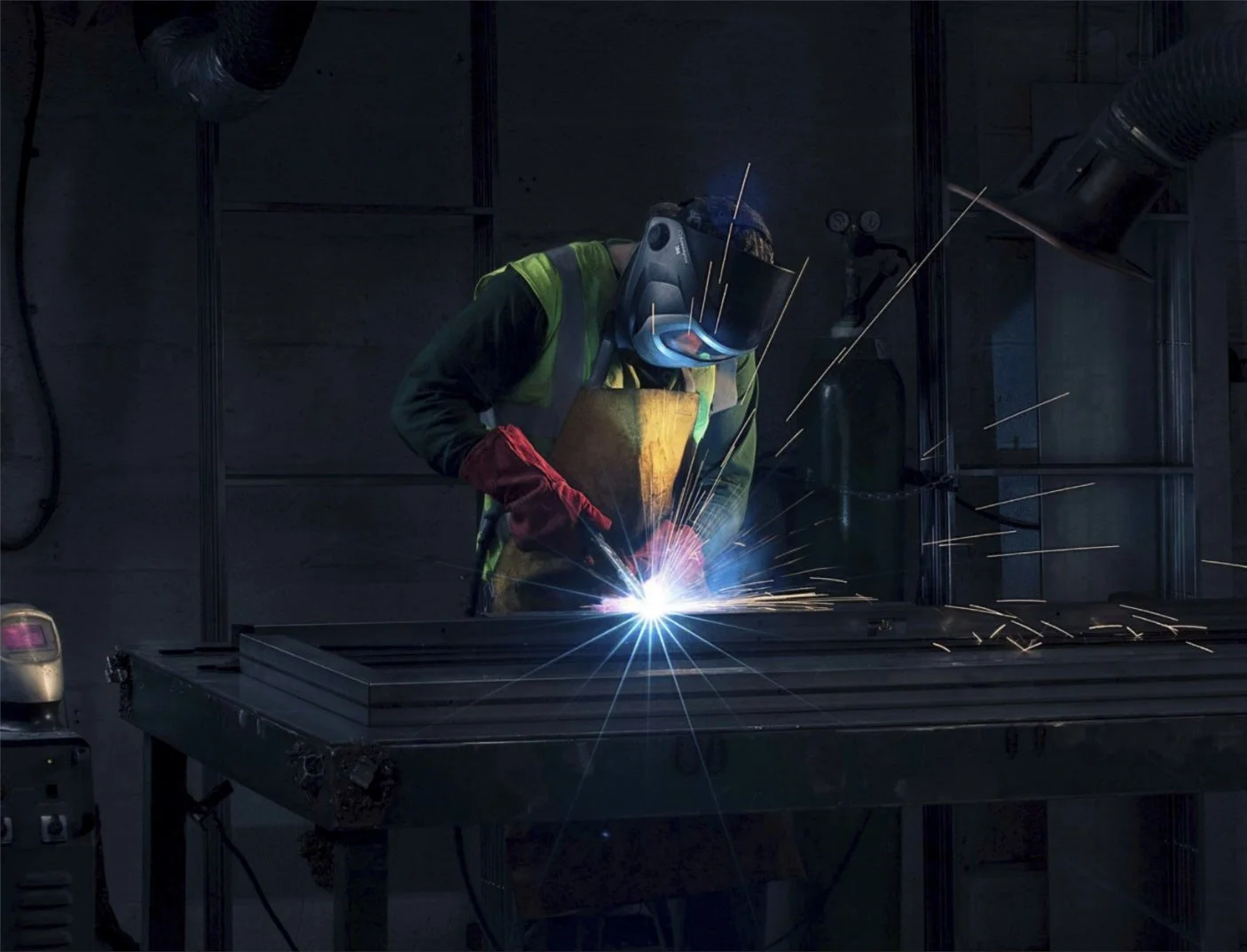 Screenshot 2022-10-11 at 18.14.56low res.jpg