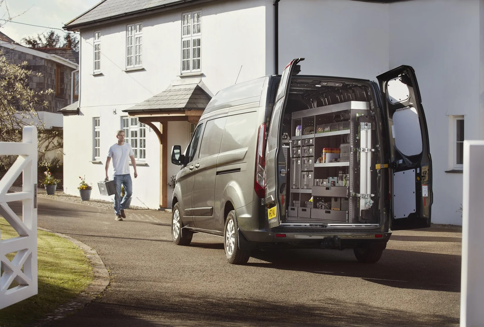 Bott Day 10043 1.jpg